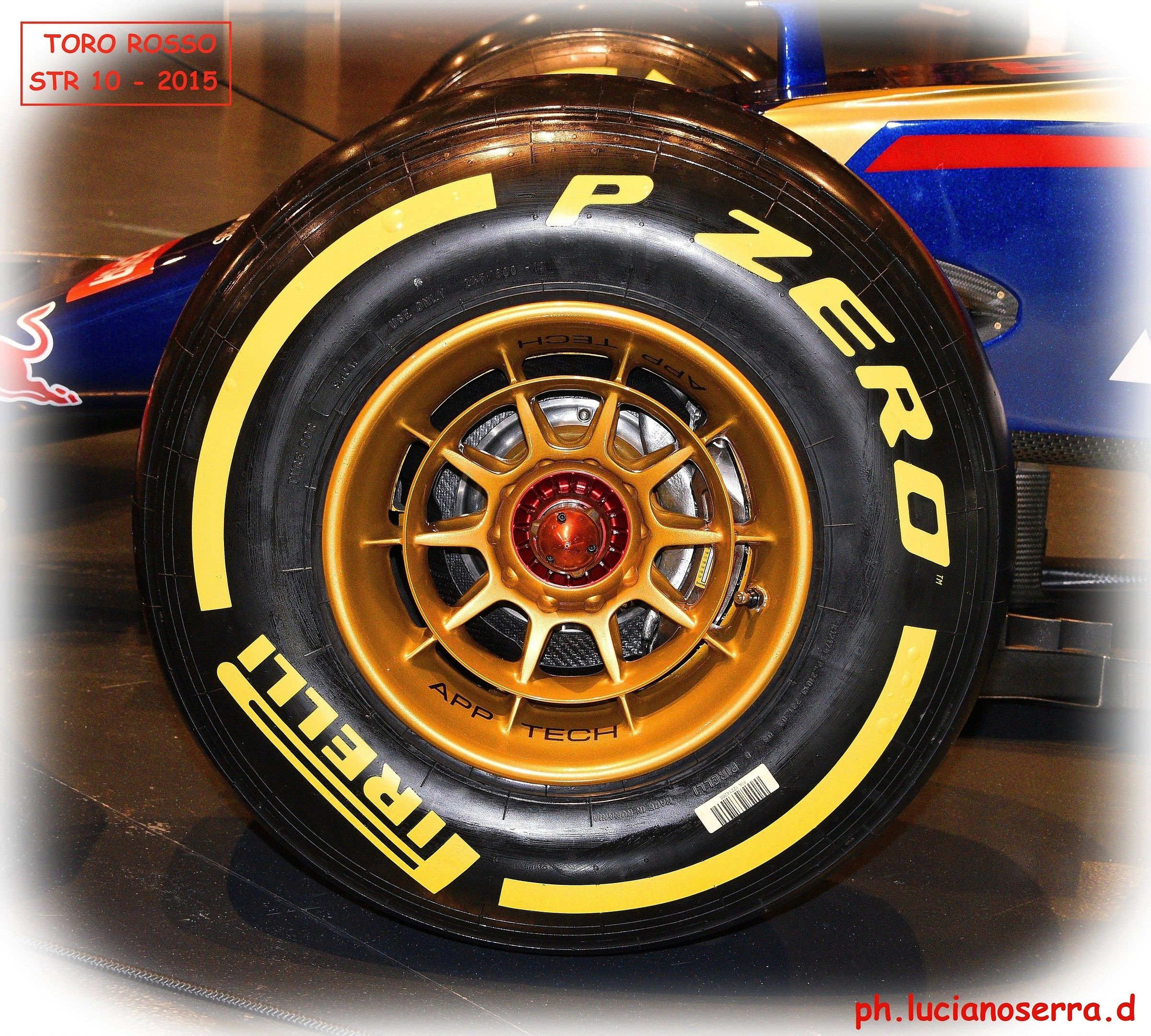 Toro Rosso Str 10 Renault 1,6 Litri Turbo V6 - 2015