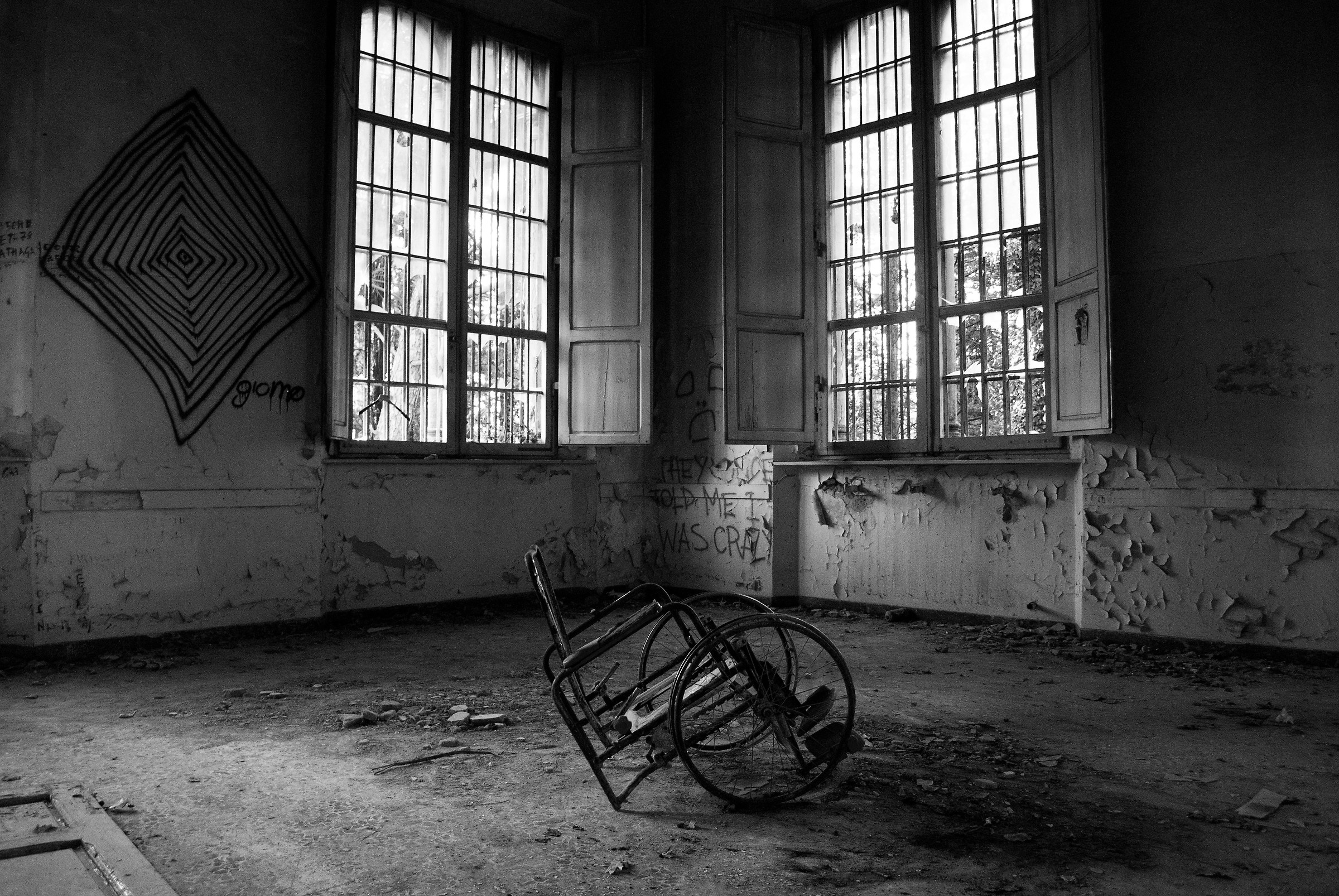 The mind inside the walls. Former asylum of Volterra