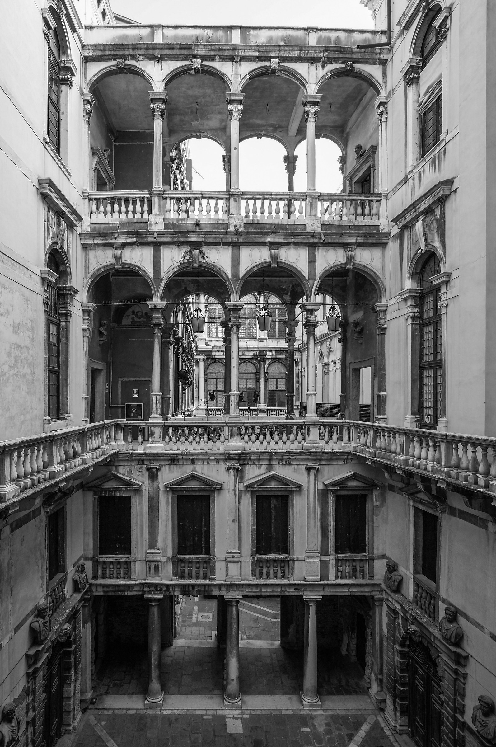 Palazzo Pisani (Conservatorio Benedetto Marcello) - 2