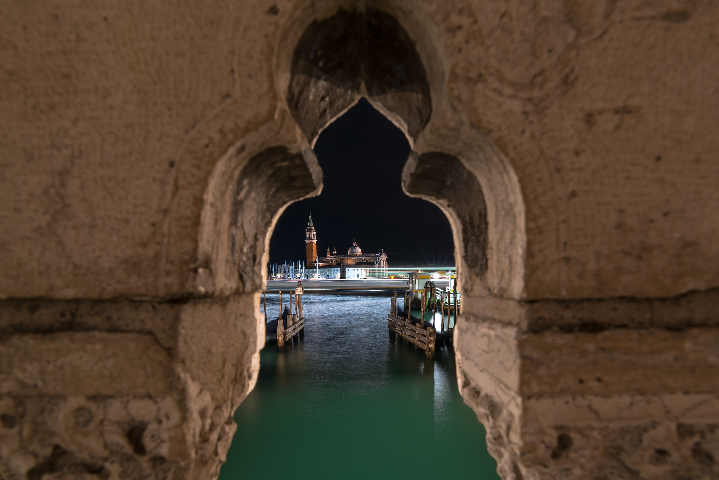 Lunghe esposizioni tra i ponti