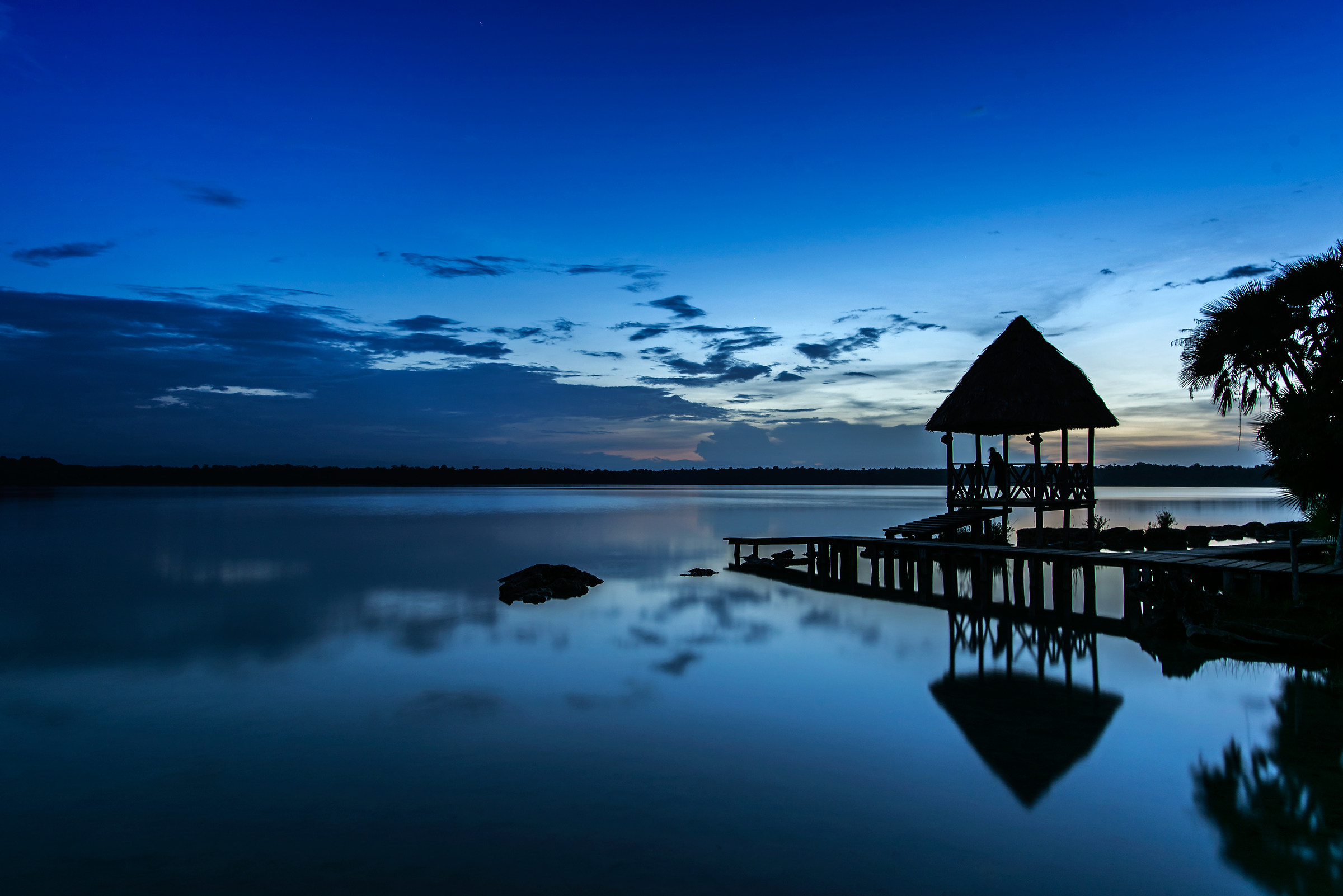 ora blu - laguna de lachua