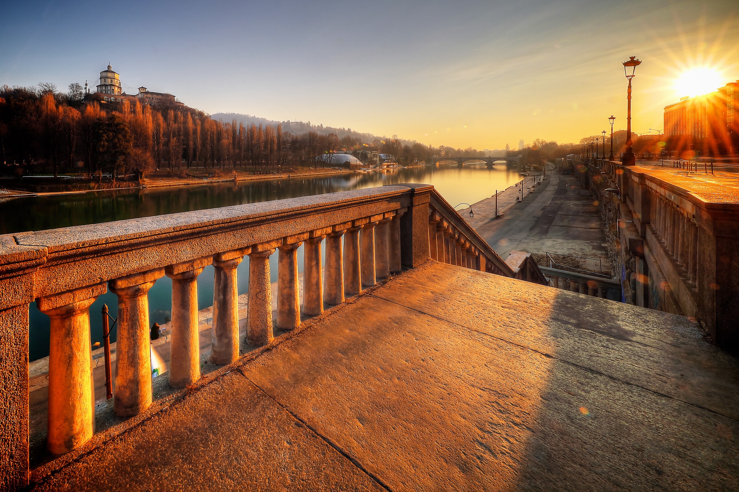 Tramonto ai Murazzi - Torino