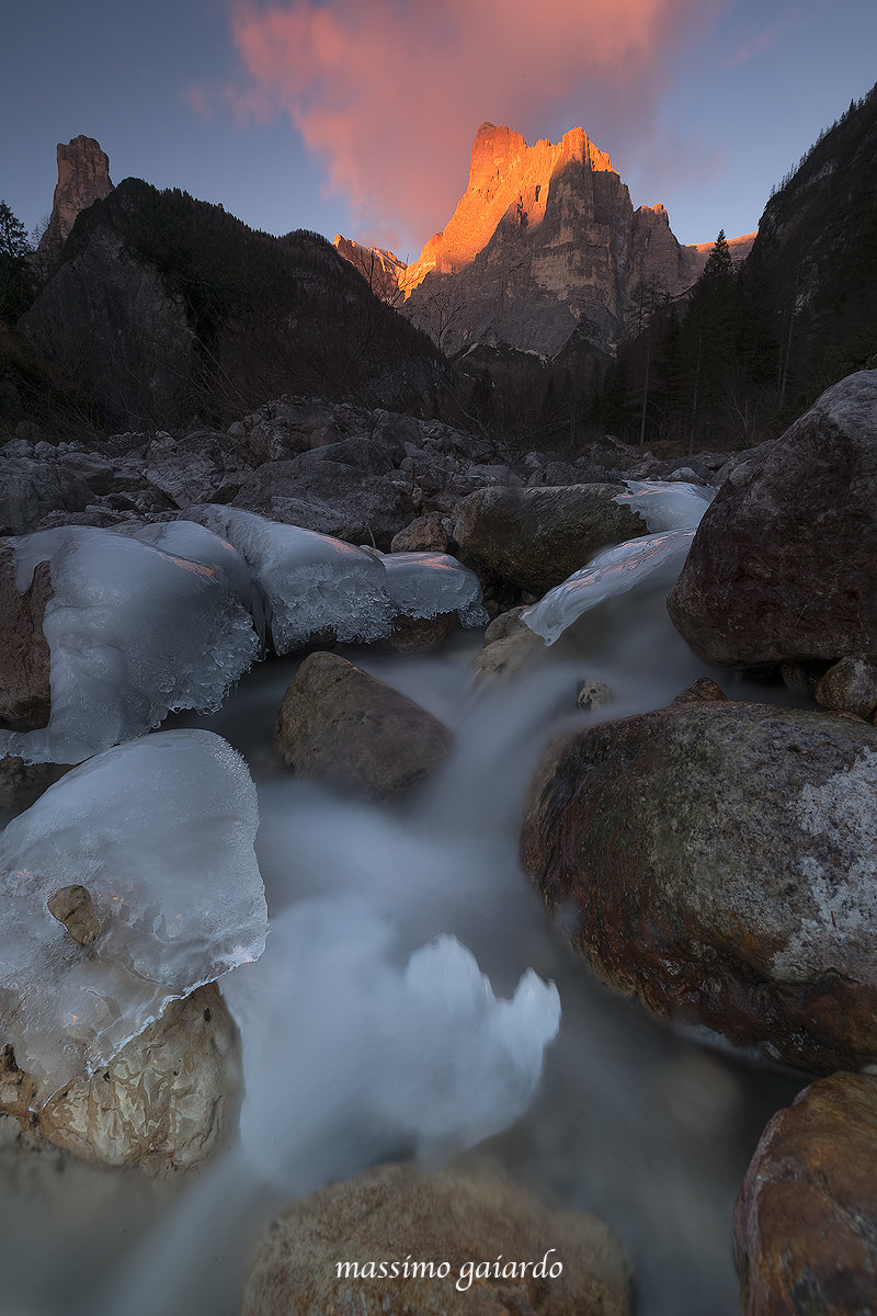 the guardians of Corpassa val! : =)