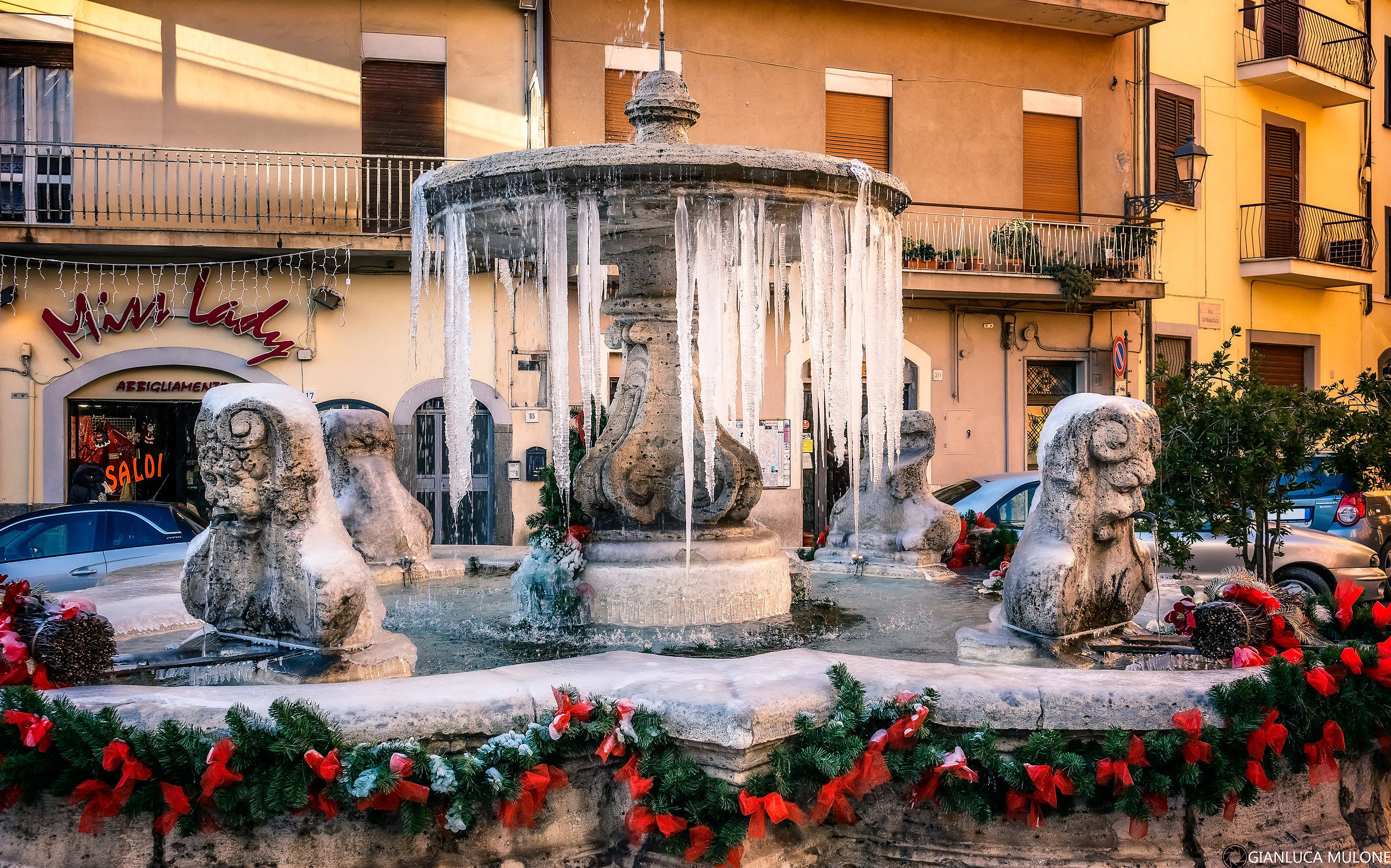 Velletri (rm) - Fontana ghiacciata