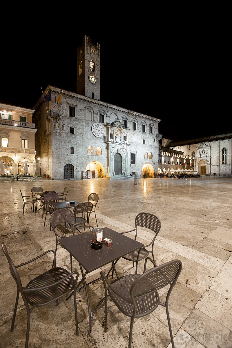 Ascoli Piceno - Piazza del popolo 03
