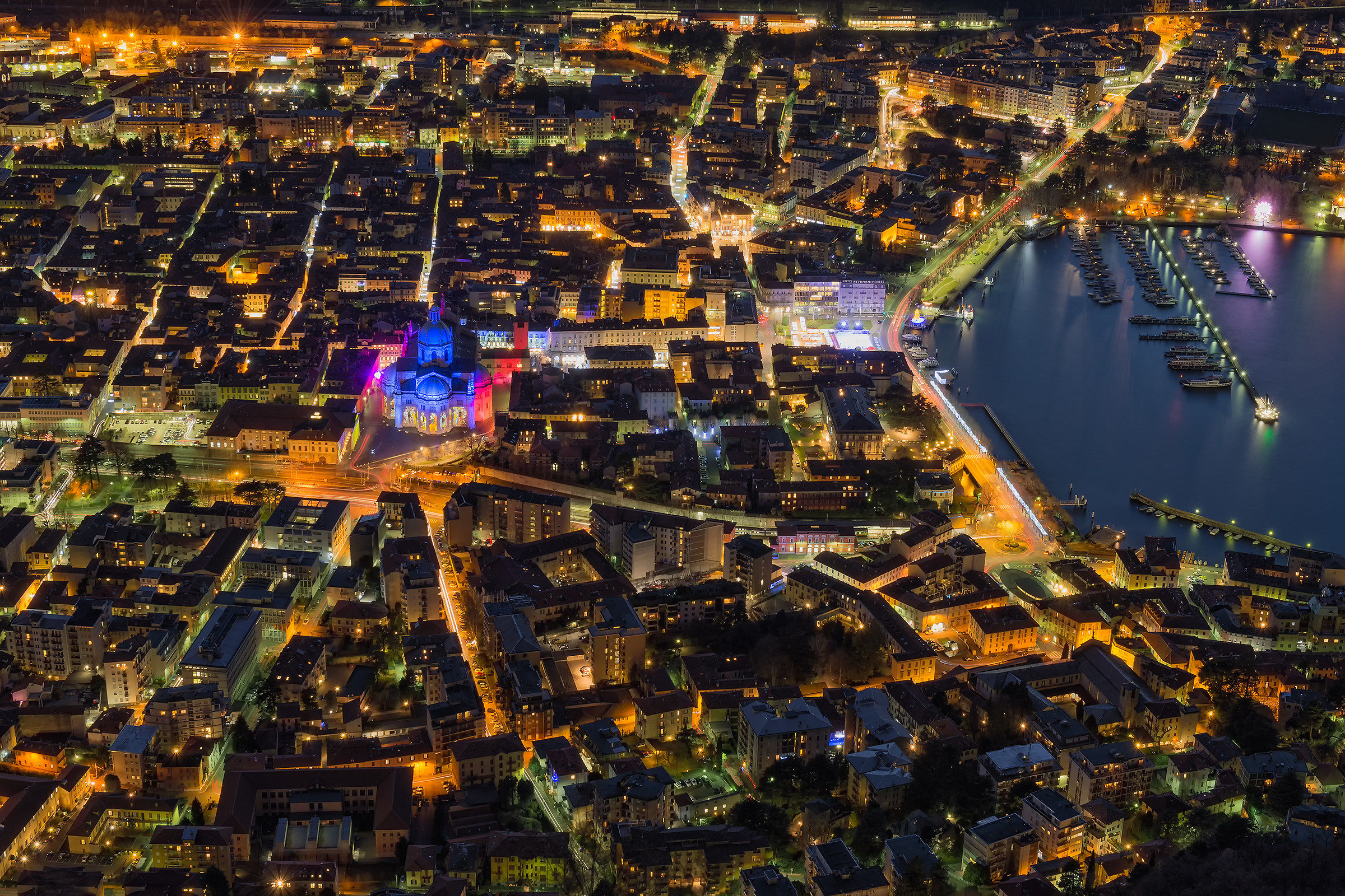 The last holiday lights