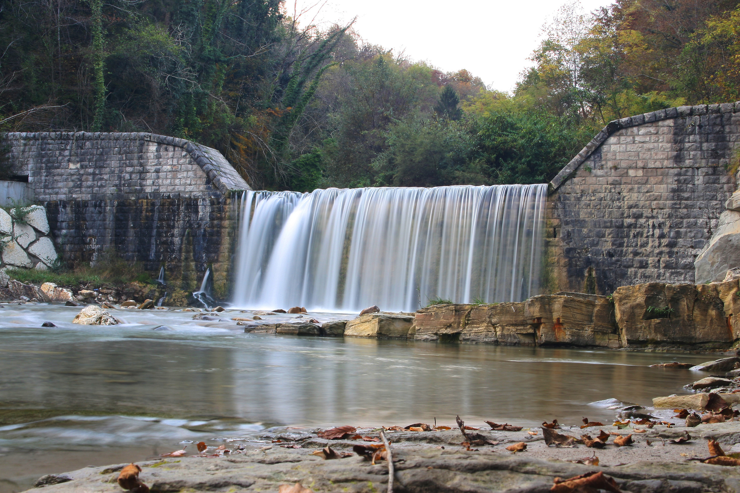 Cascata sul Torrente Ardo Loc. Fisterre BL