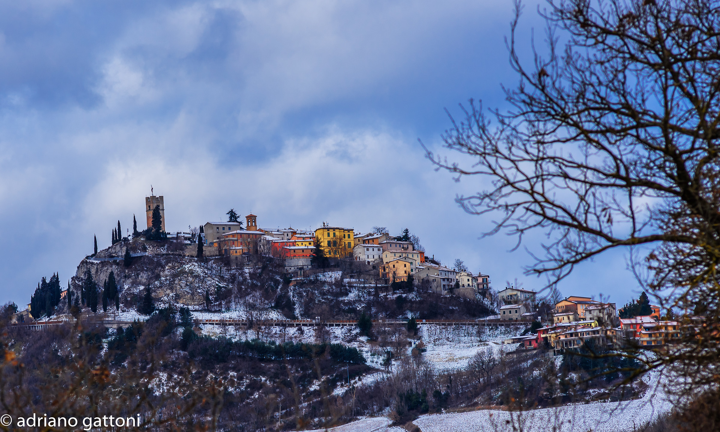 Peglio, small village whitewashed