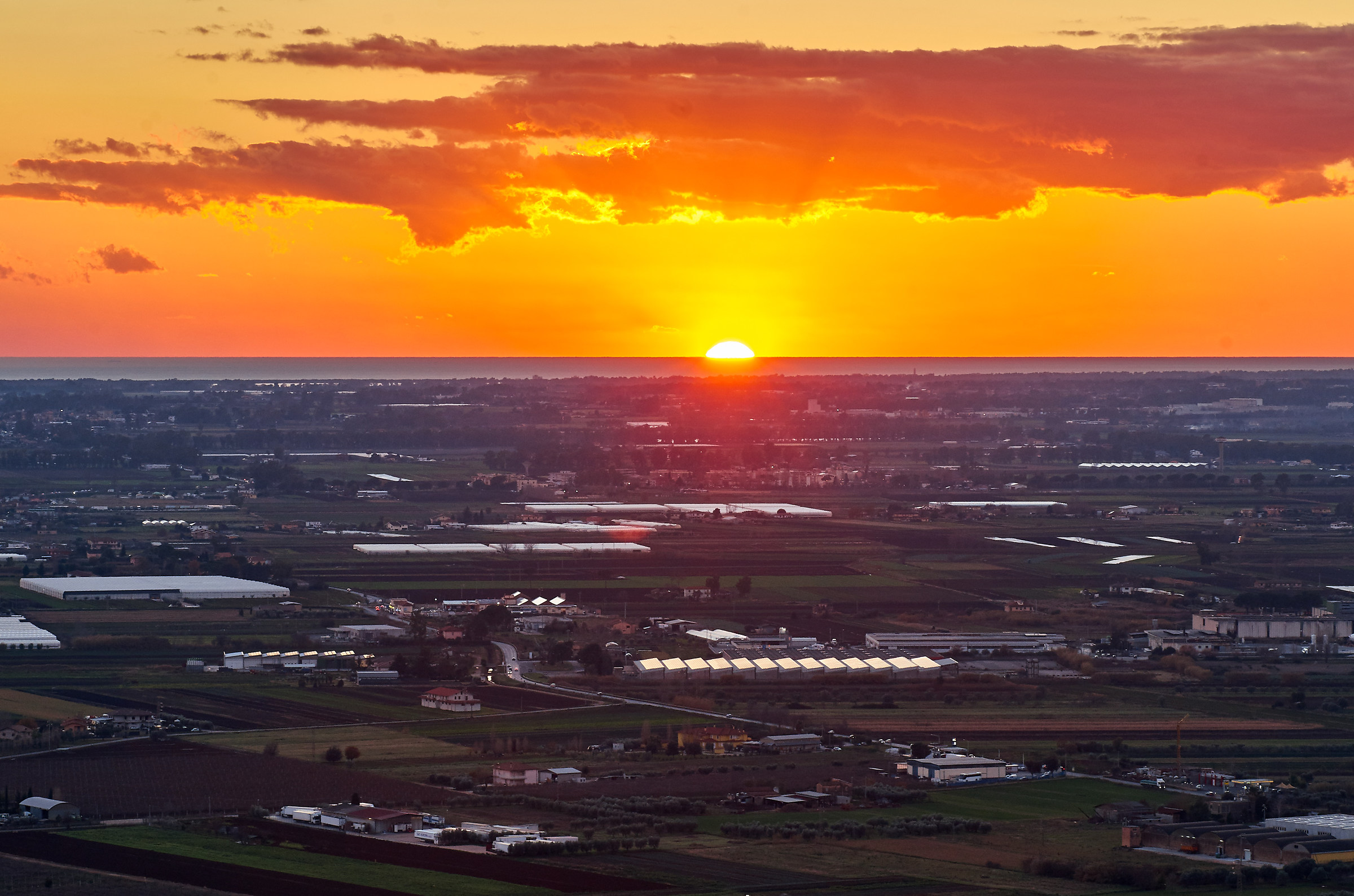 Plain Sunset Pontina