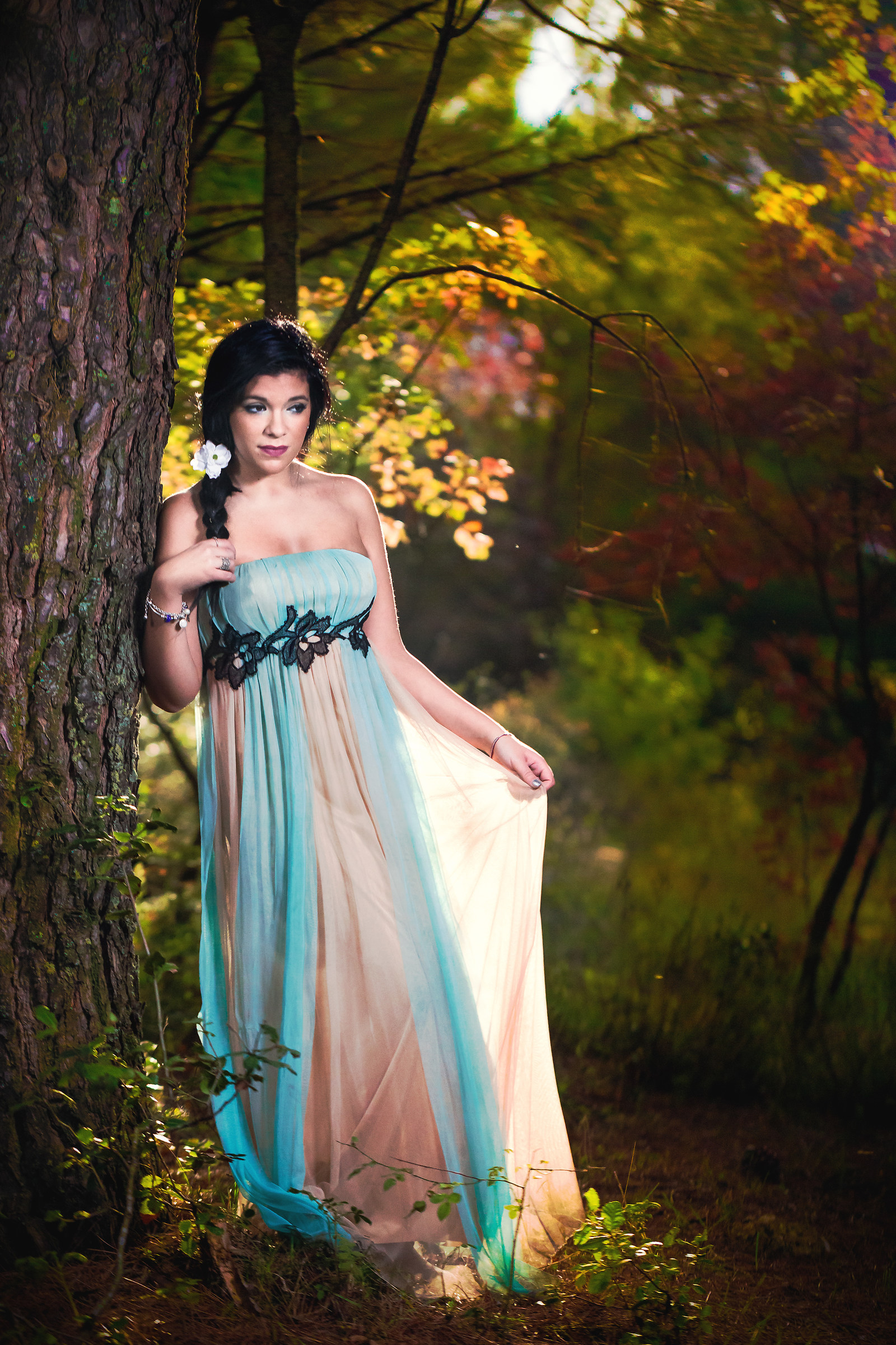 Altra foto di ritratto ambientato nel bosco con Roberta
