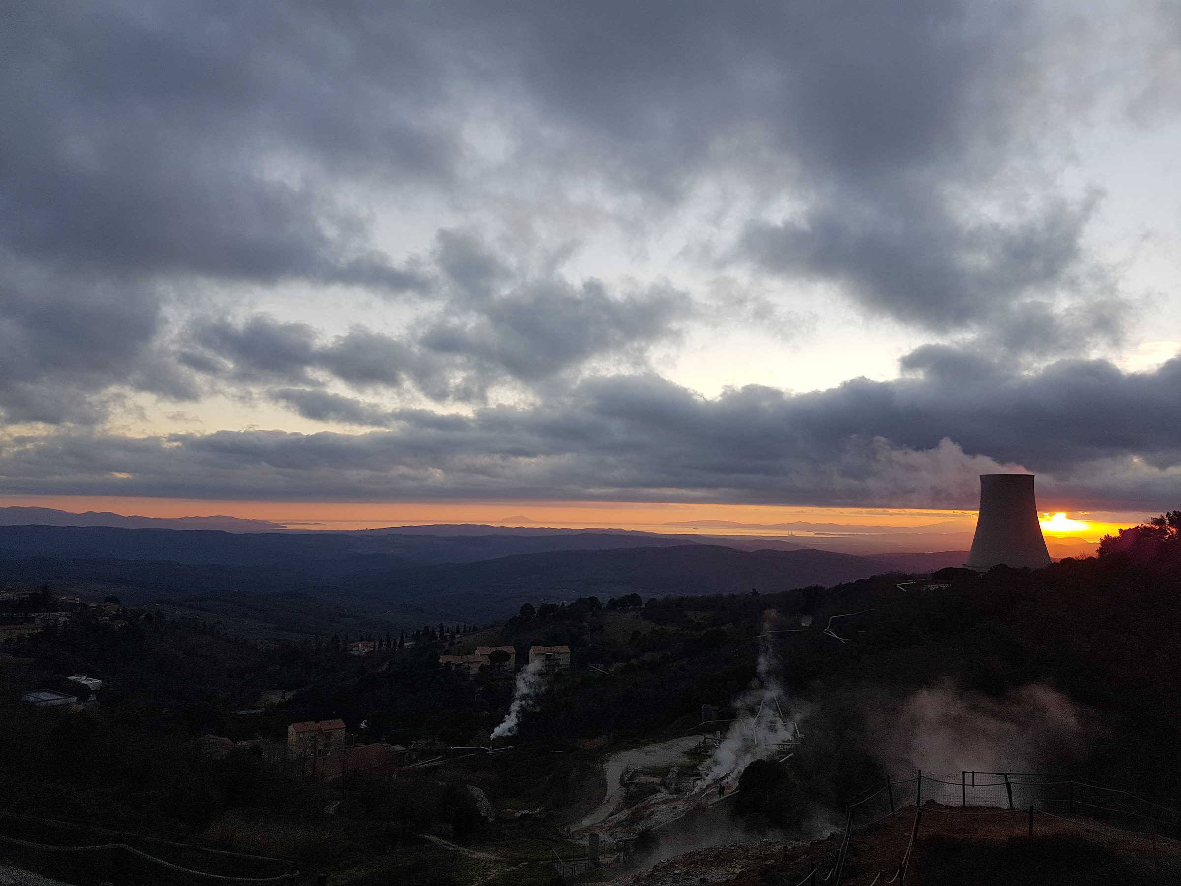 Tramonto verso il mare