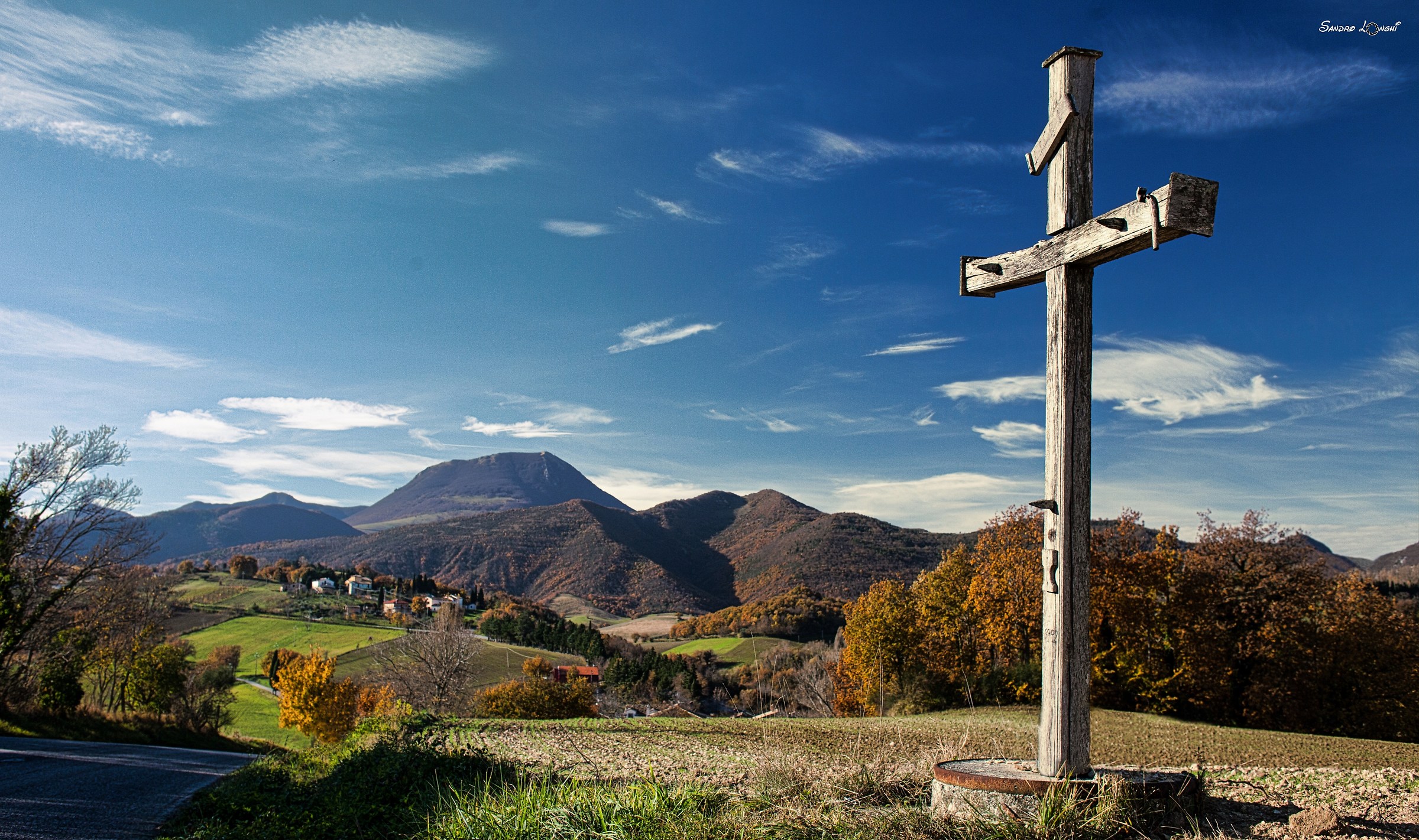 Squarcio d'appennino marchigiano