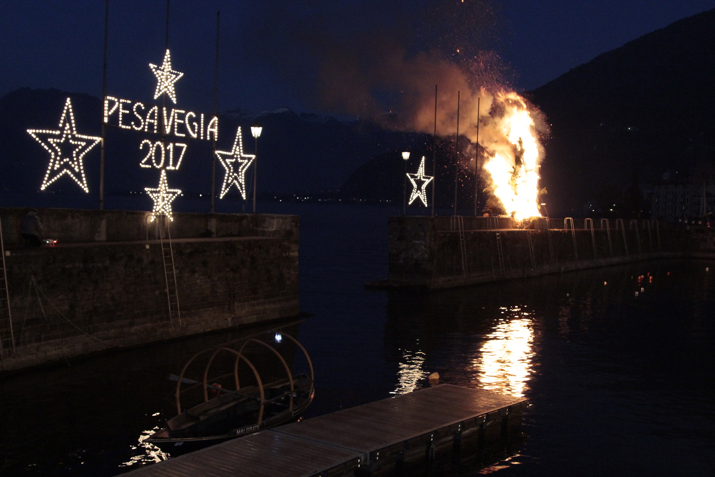 Pesa Vegia 2017 falò