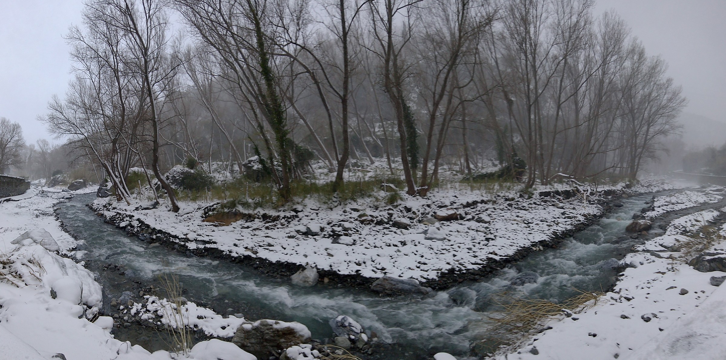 Fiumedinisi innevata