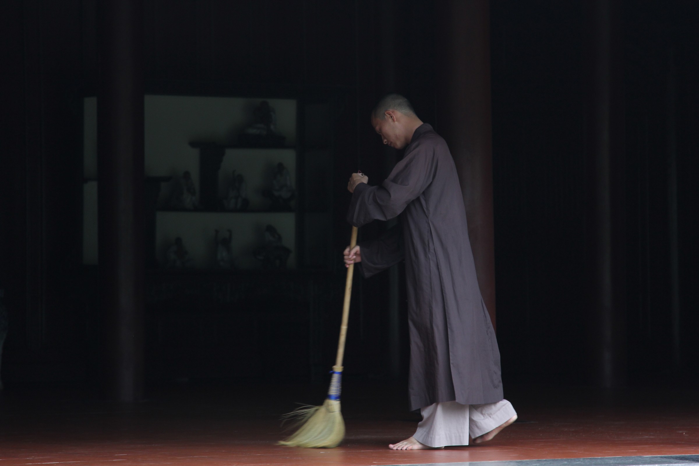 and 'the hour of cleaning.