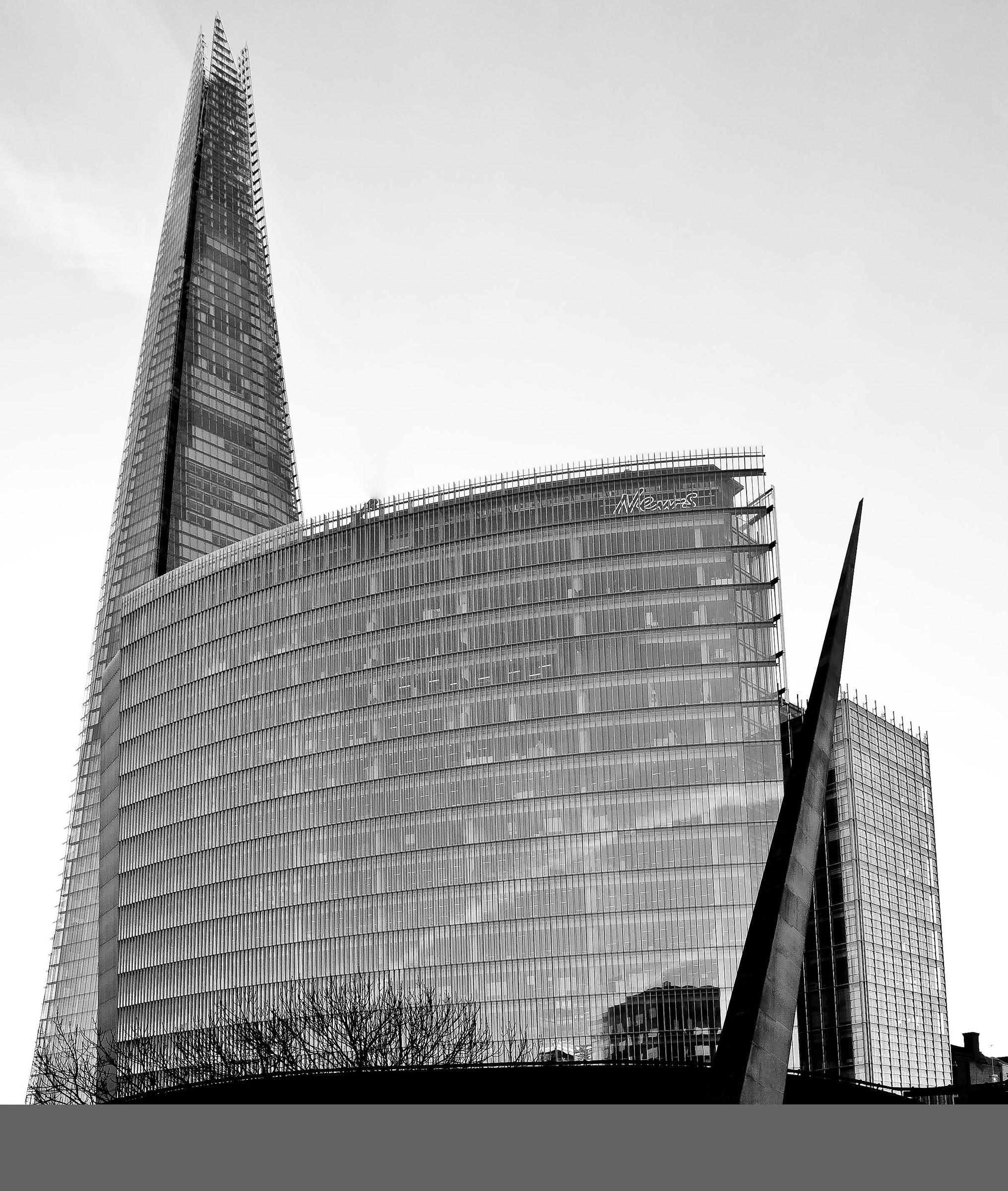 Lo Shard London Bridge Tower.