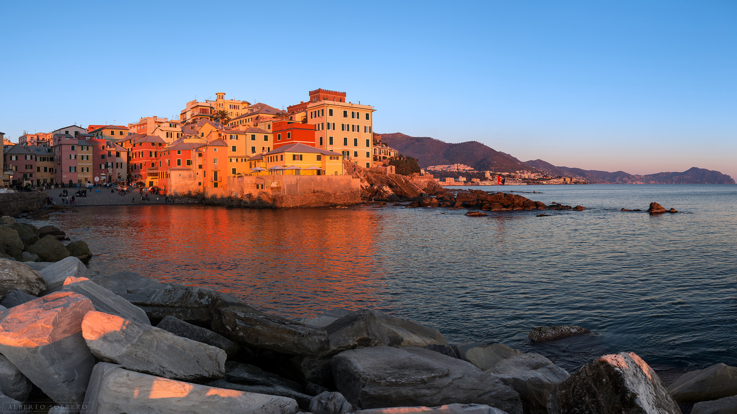 Una sera a Boccadasse...