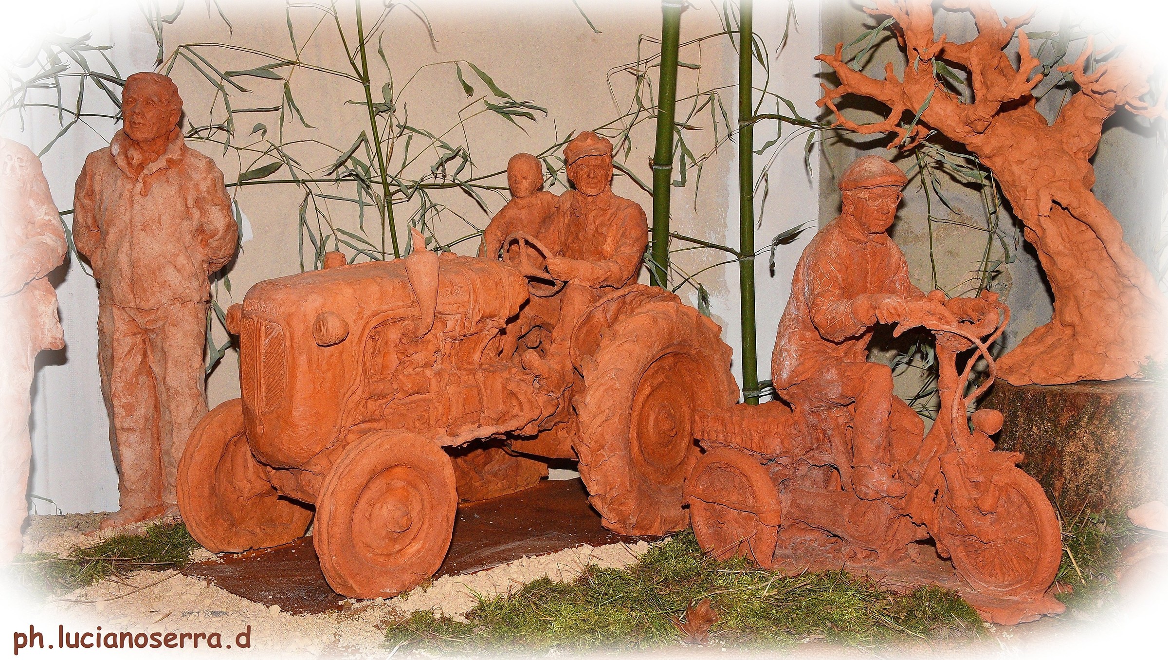 Scultura di trattore Lamborghini DL 25 del 1952