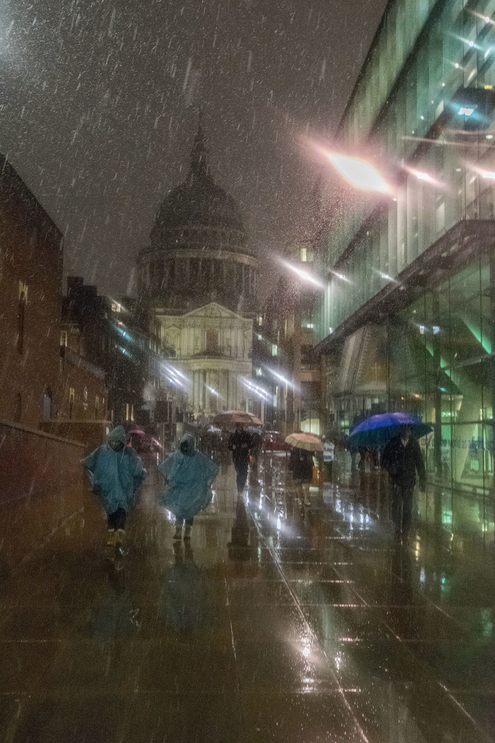 Ancorato al suolo per Nevischio