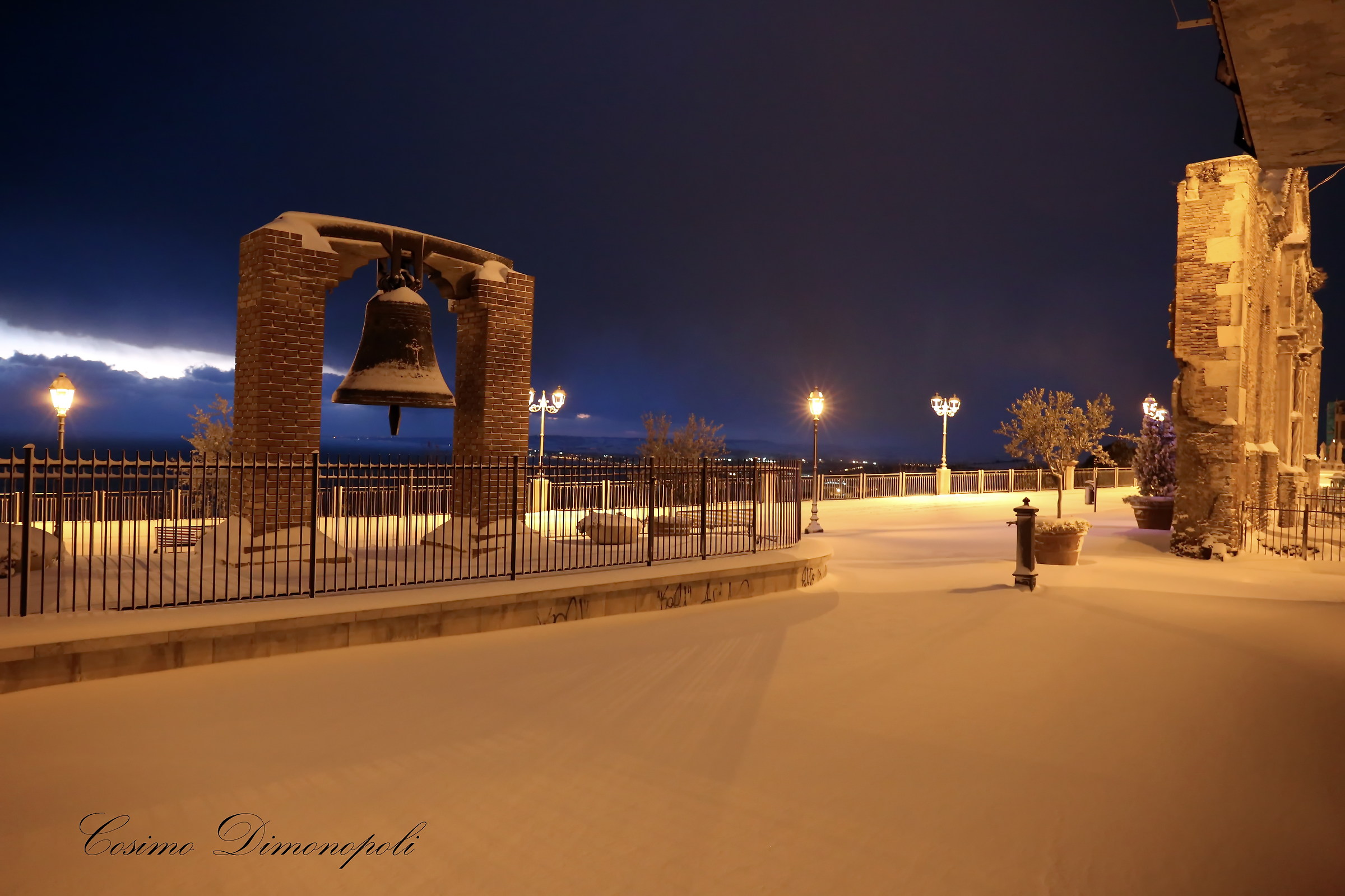The bell of the Church of St. Peter Vasto (ch)
