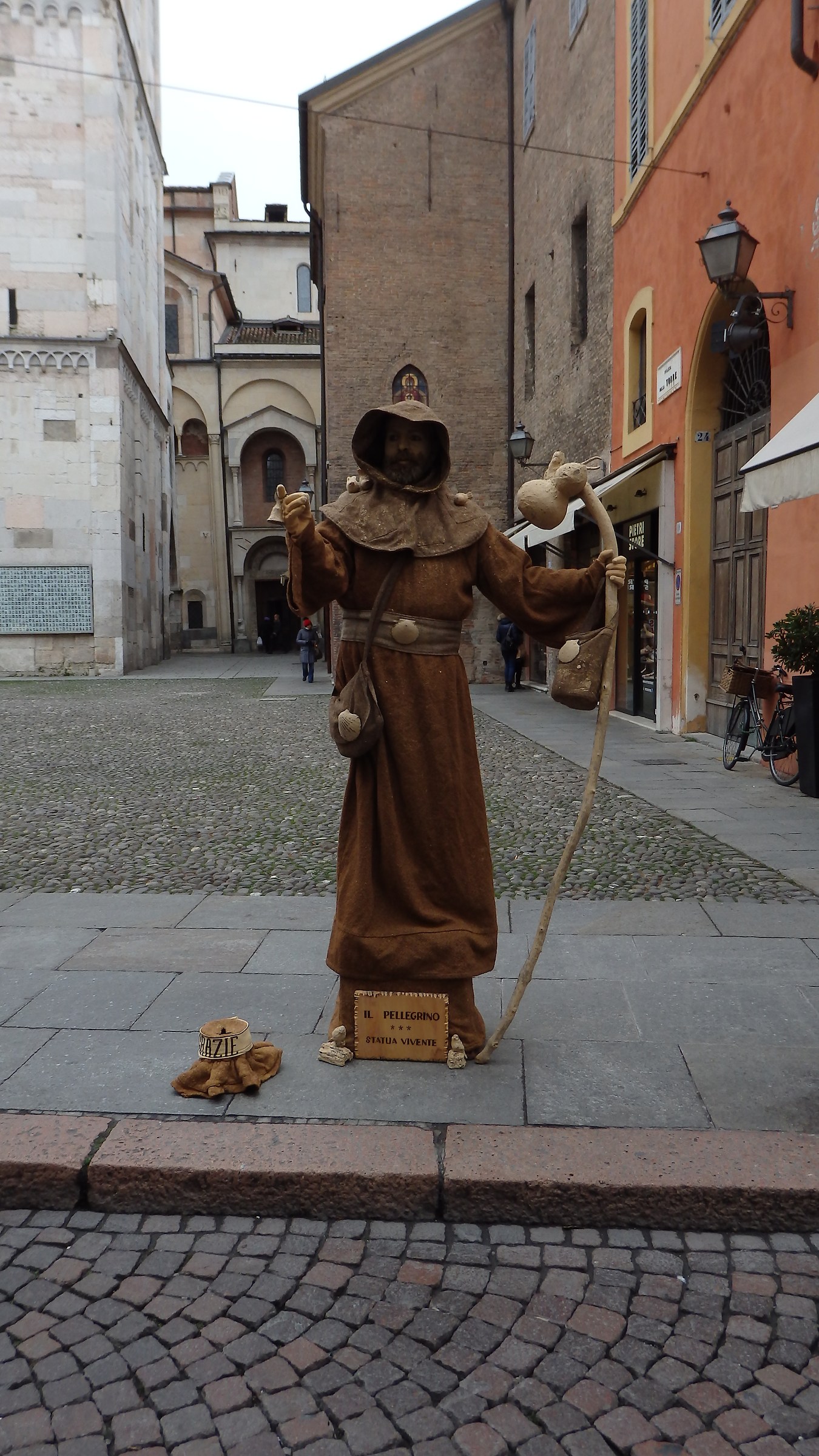 Il pellegrino - Statua vivente