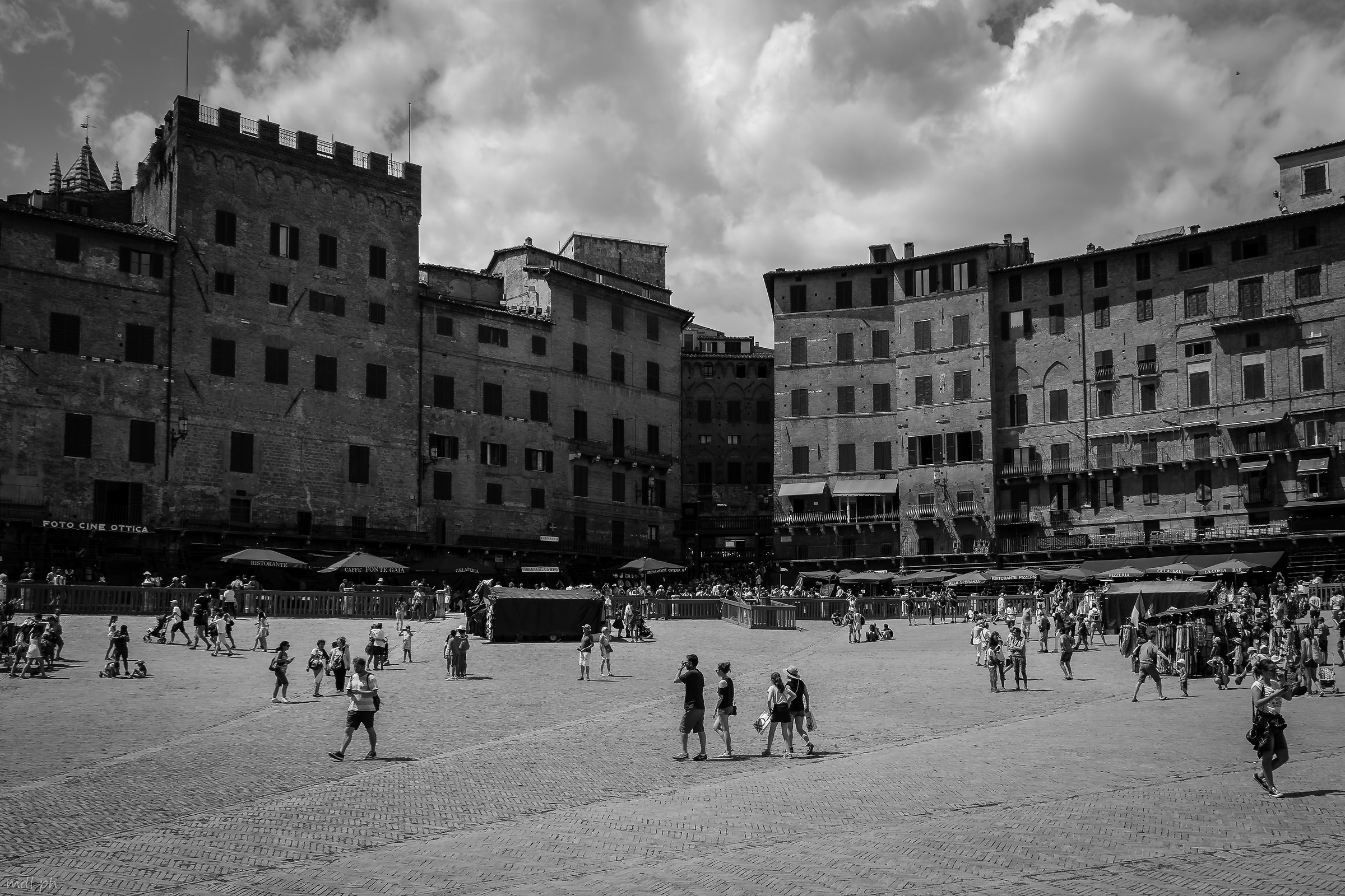 Siena in b/w