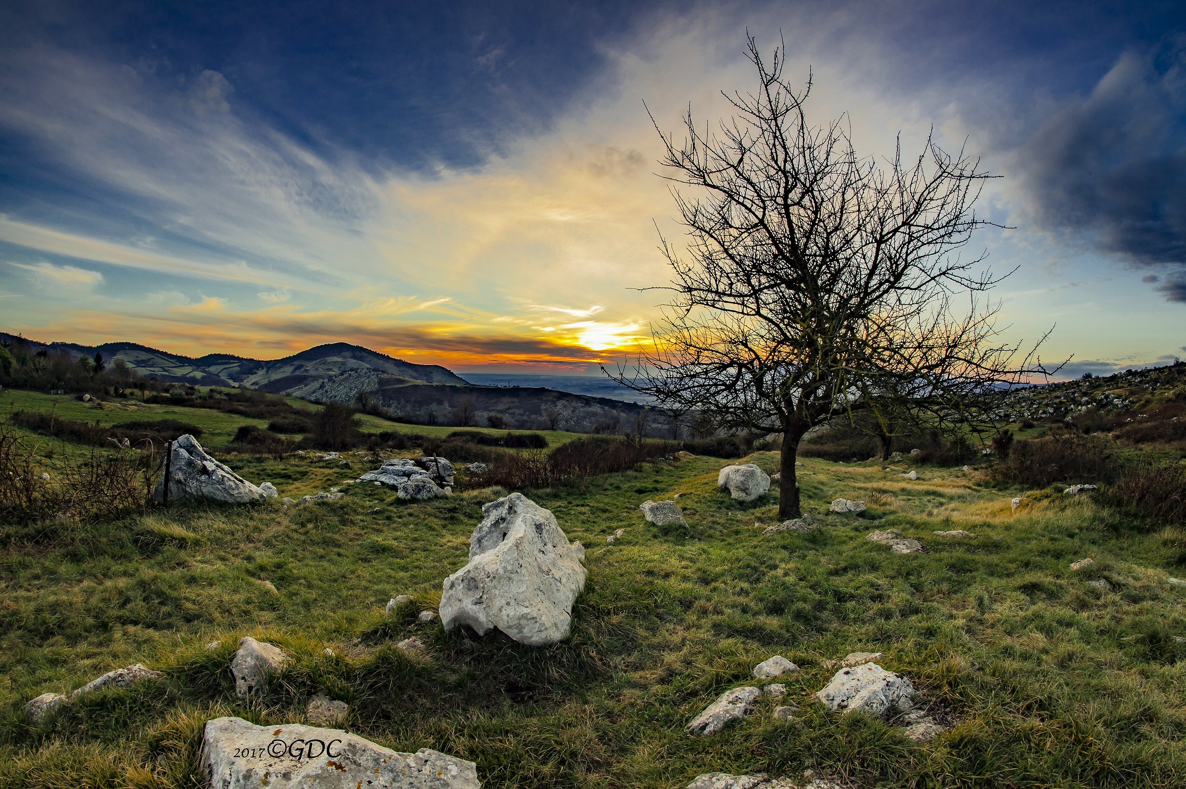 Sunset from the plane of civita Artena