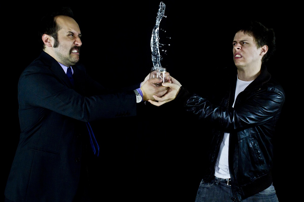 Privatizzazione dell'acqua - Privato vs Pubblico