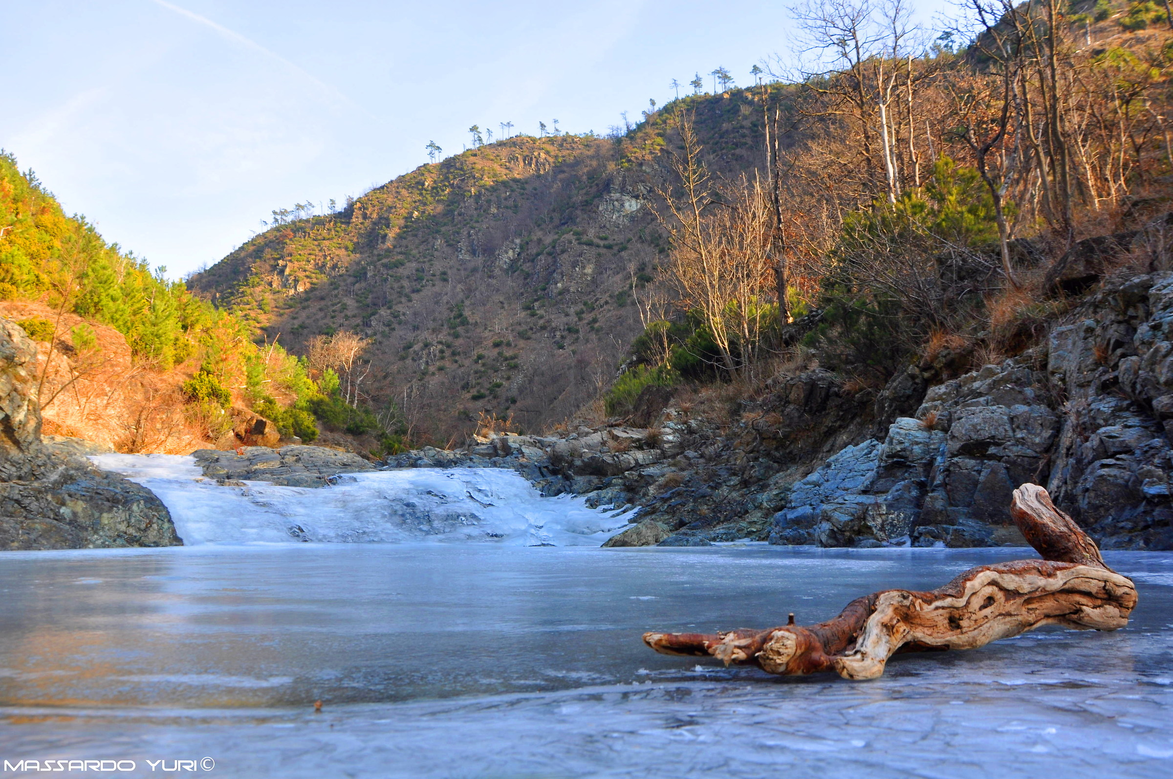 Laghetto ghiacciato (Rio Tornarolo, AL)