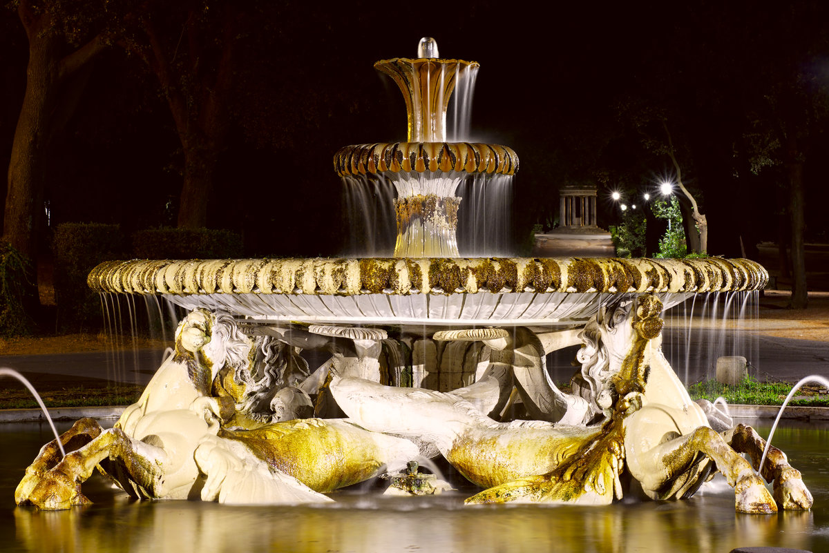 Fontana dei Cavalli Marini