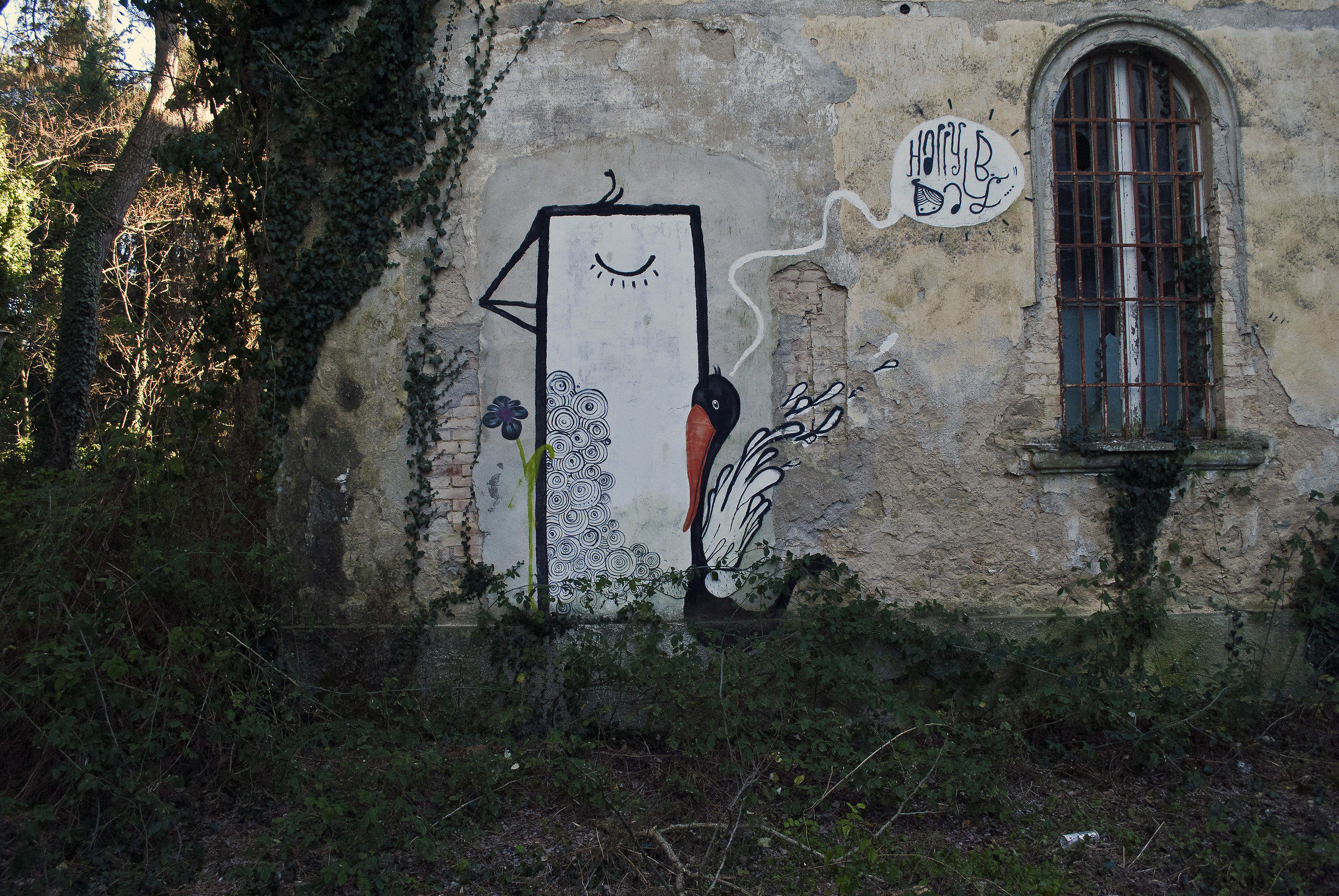 Inside the Walls of Pazzia_padiglione Charchot