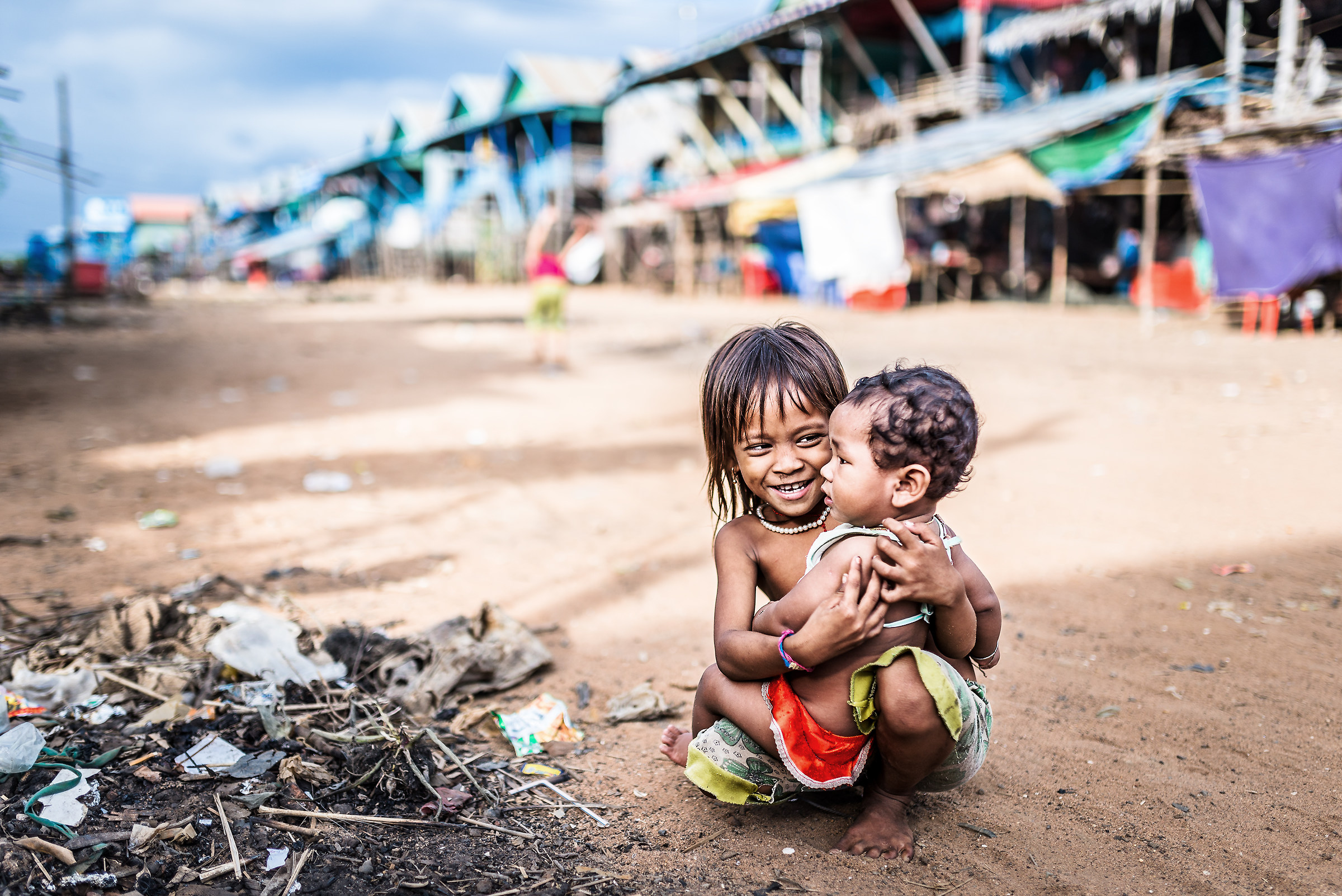 La felicità negli occhi di chi non ha nulla
