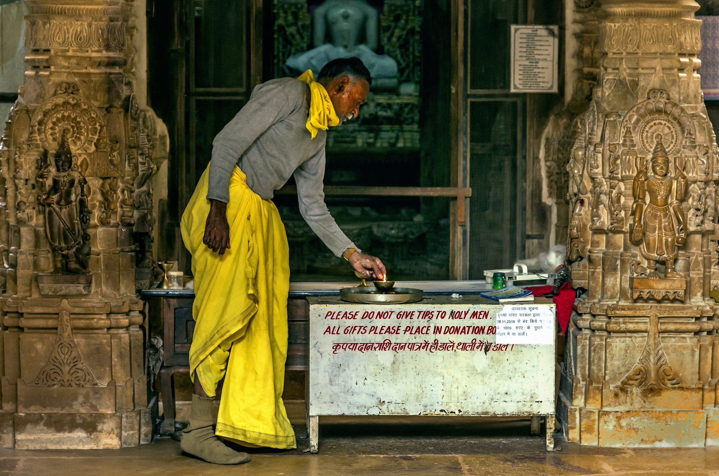 Rajasthan 2017 - In un tempio Giainista
