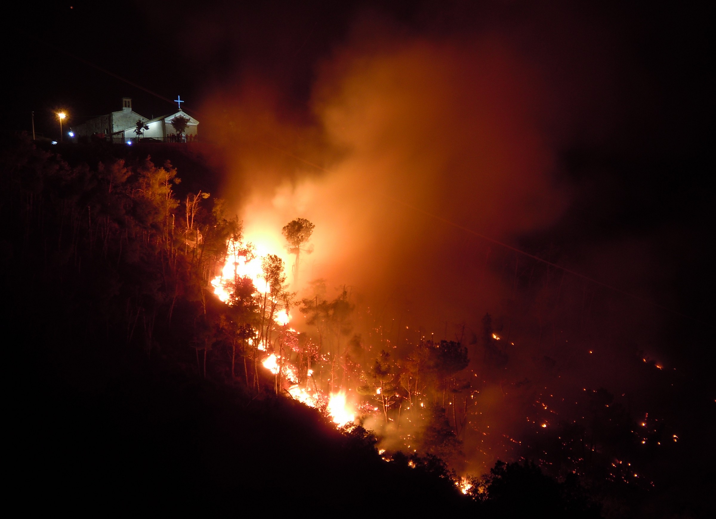 Incendio a San Giovanni Incarico 26_8_2012