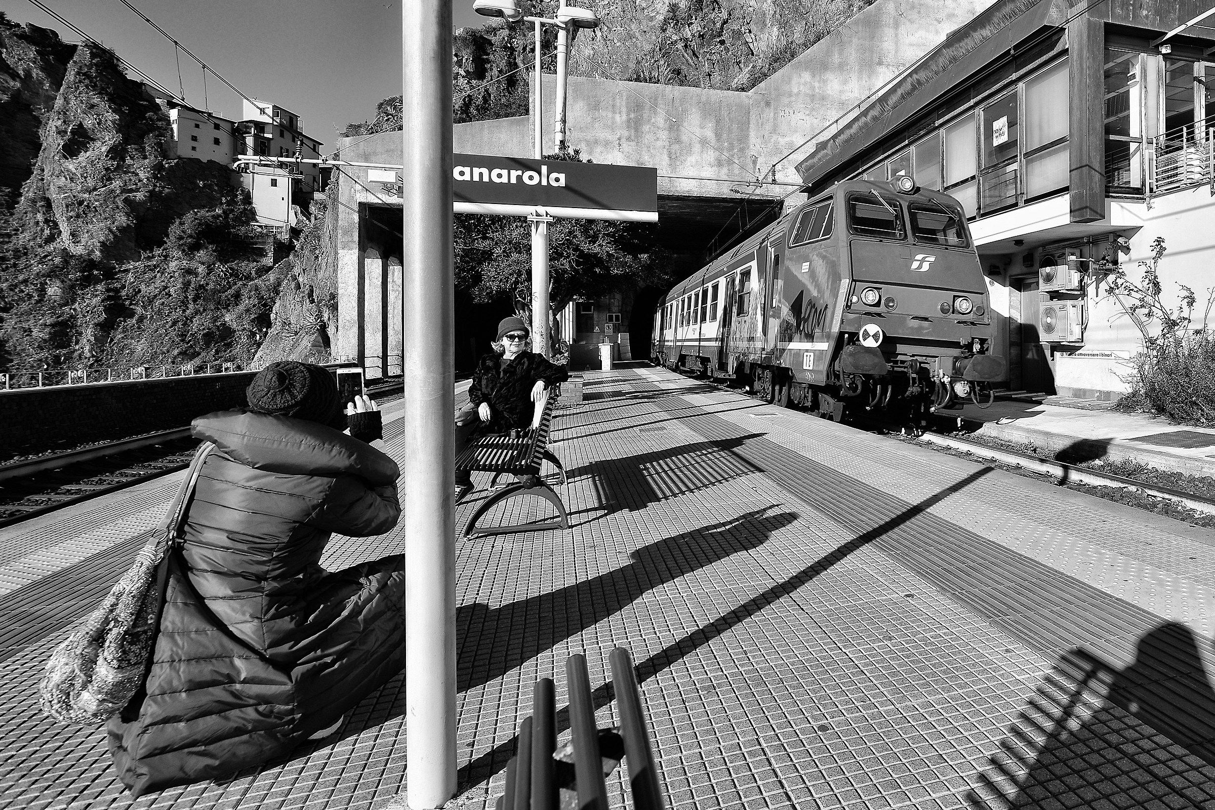 Mi fai una foto quando passa il treno ?