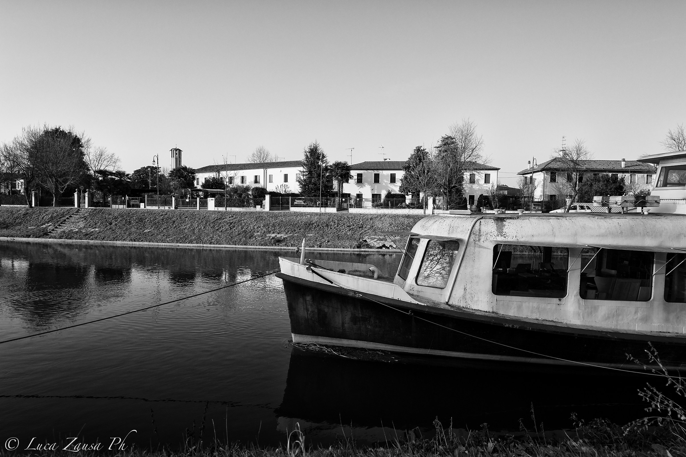 houseboat on the Brenta Canal