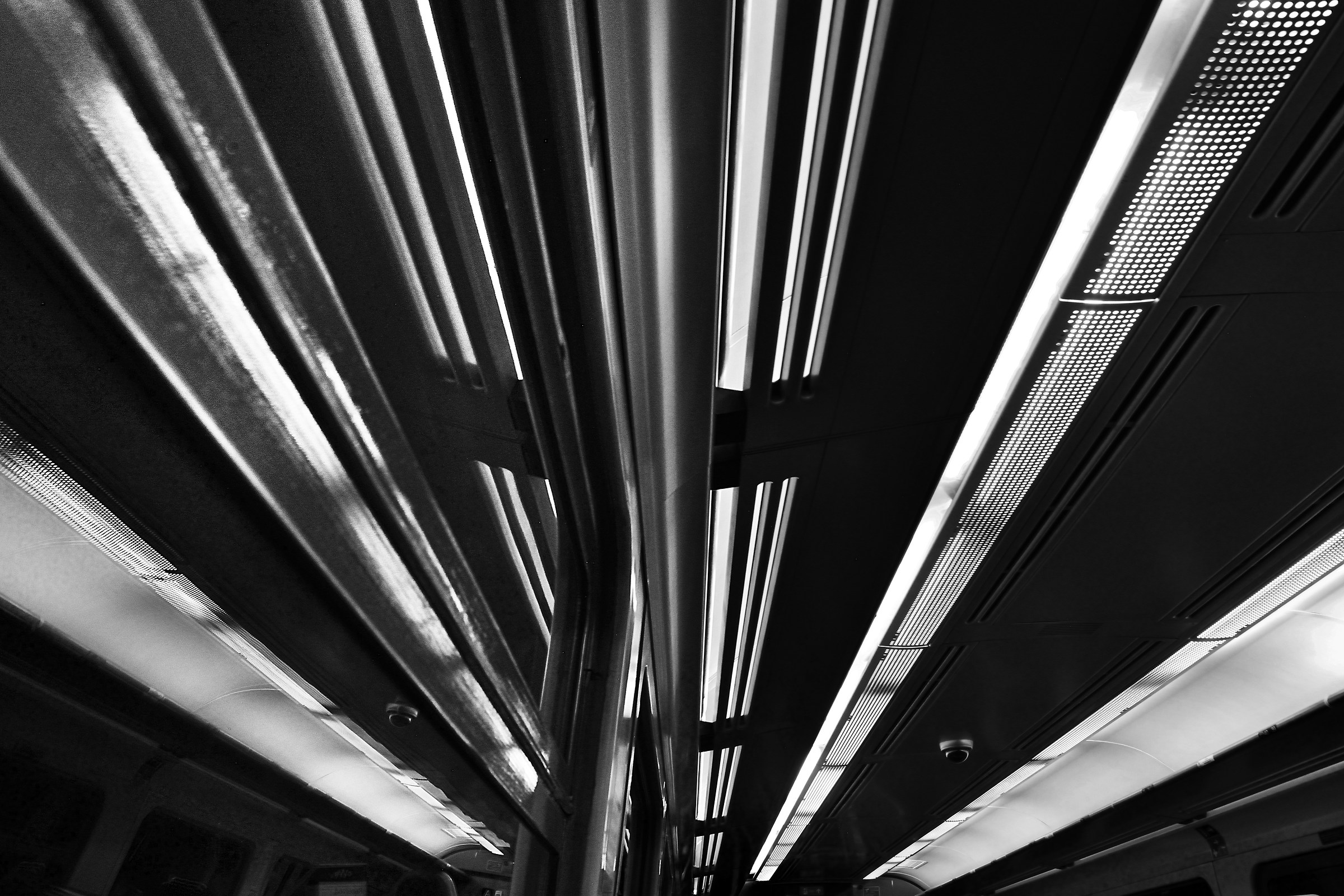 Dark Side of the Moon (Mono Version)