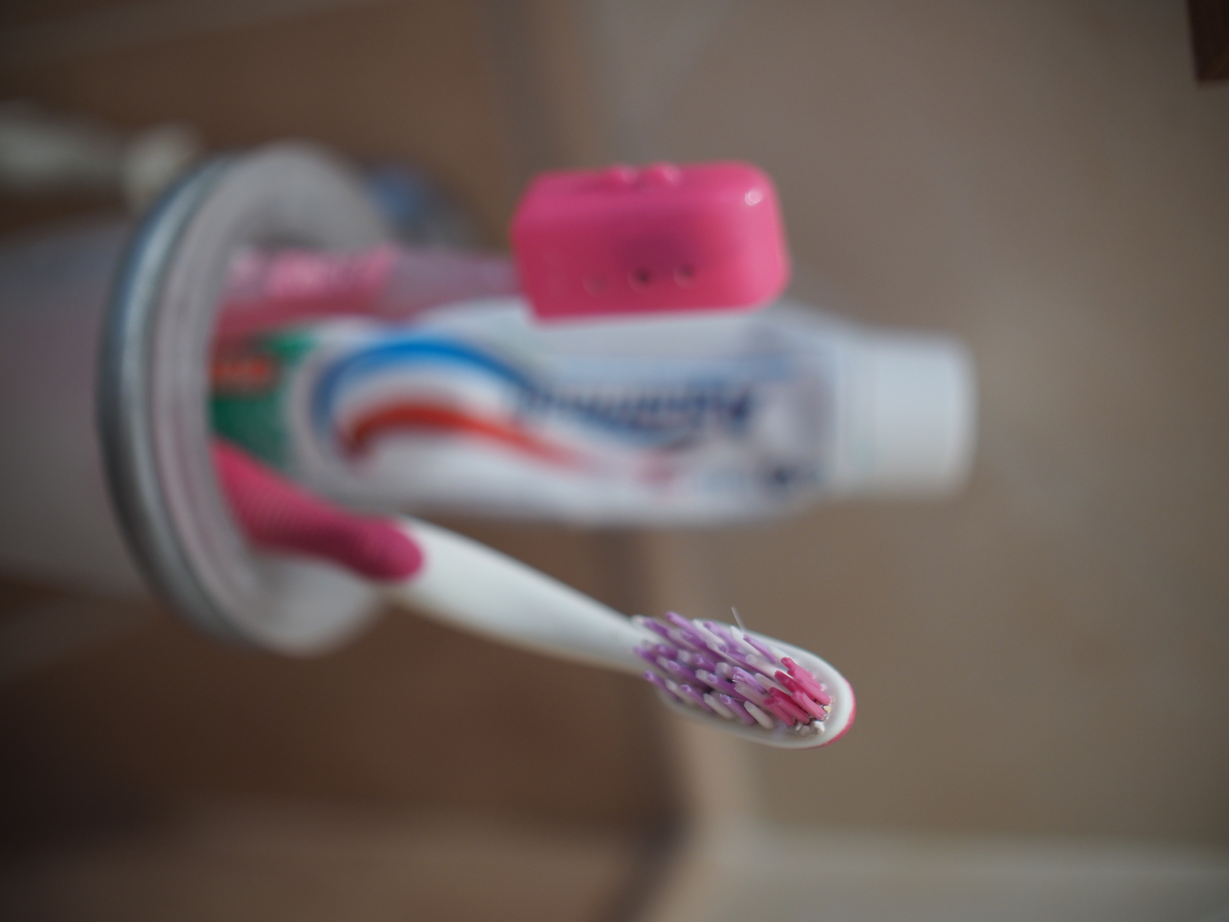 Mitakon Speedmaster 25mm f0.95 test