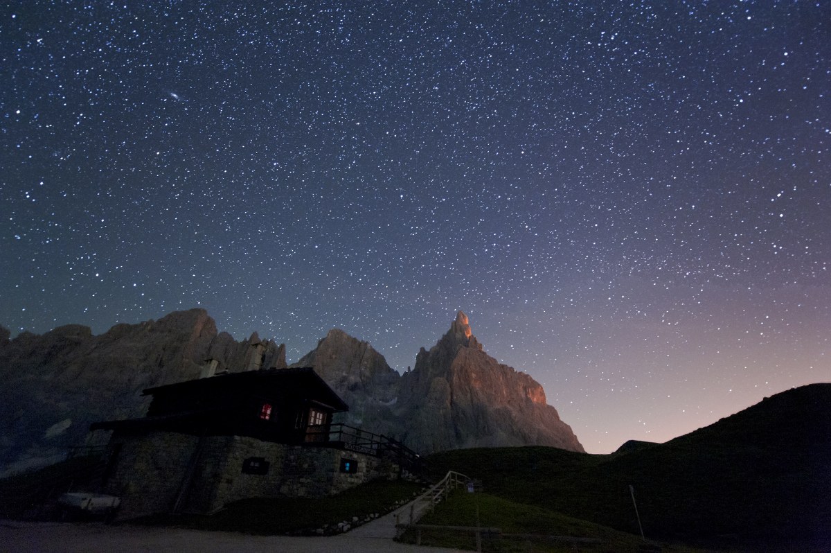 Baita Segnatini sotto le stelle