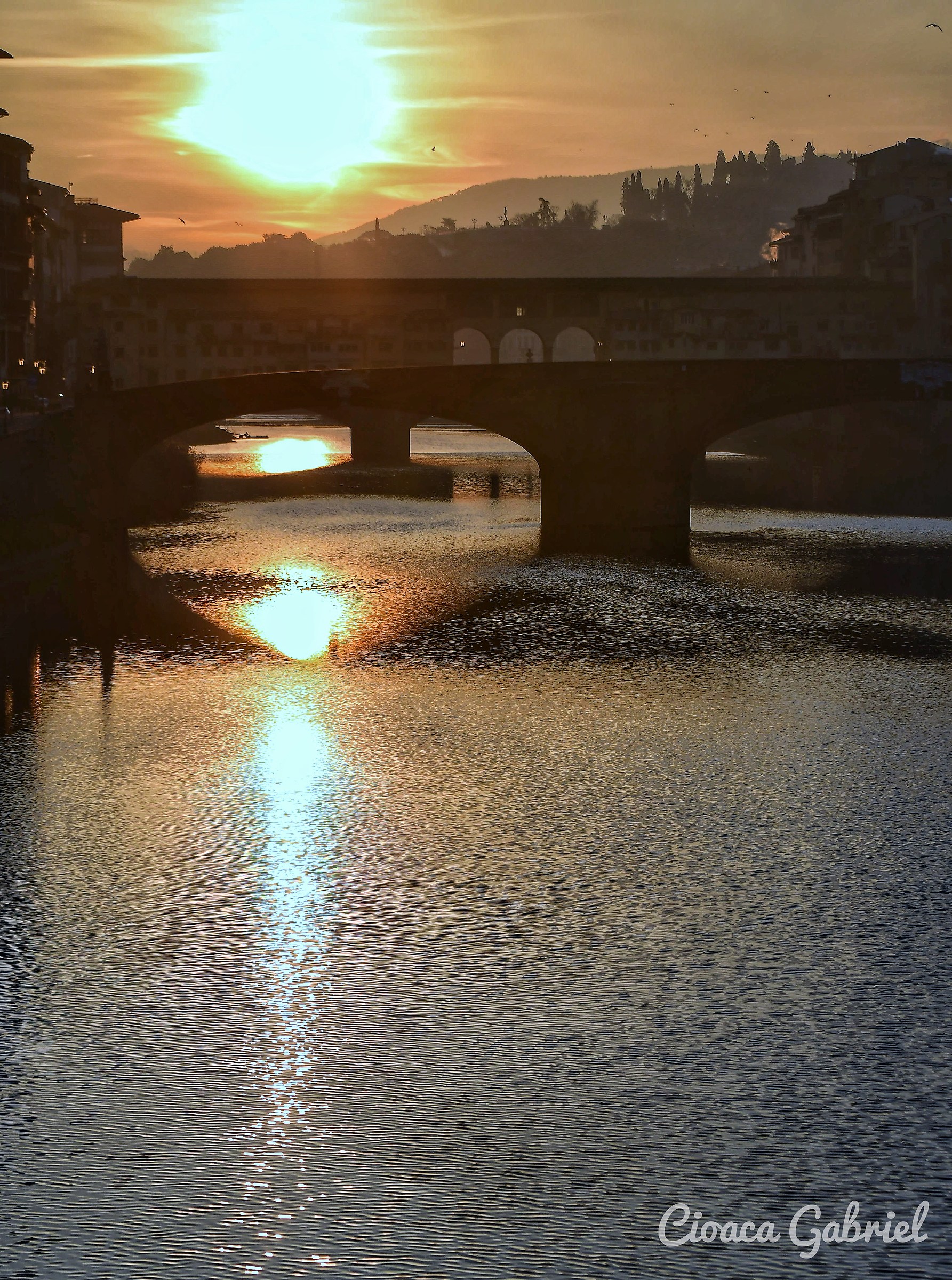 Il sole viene dalle colline