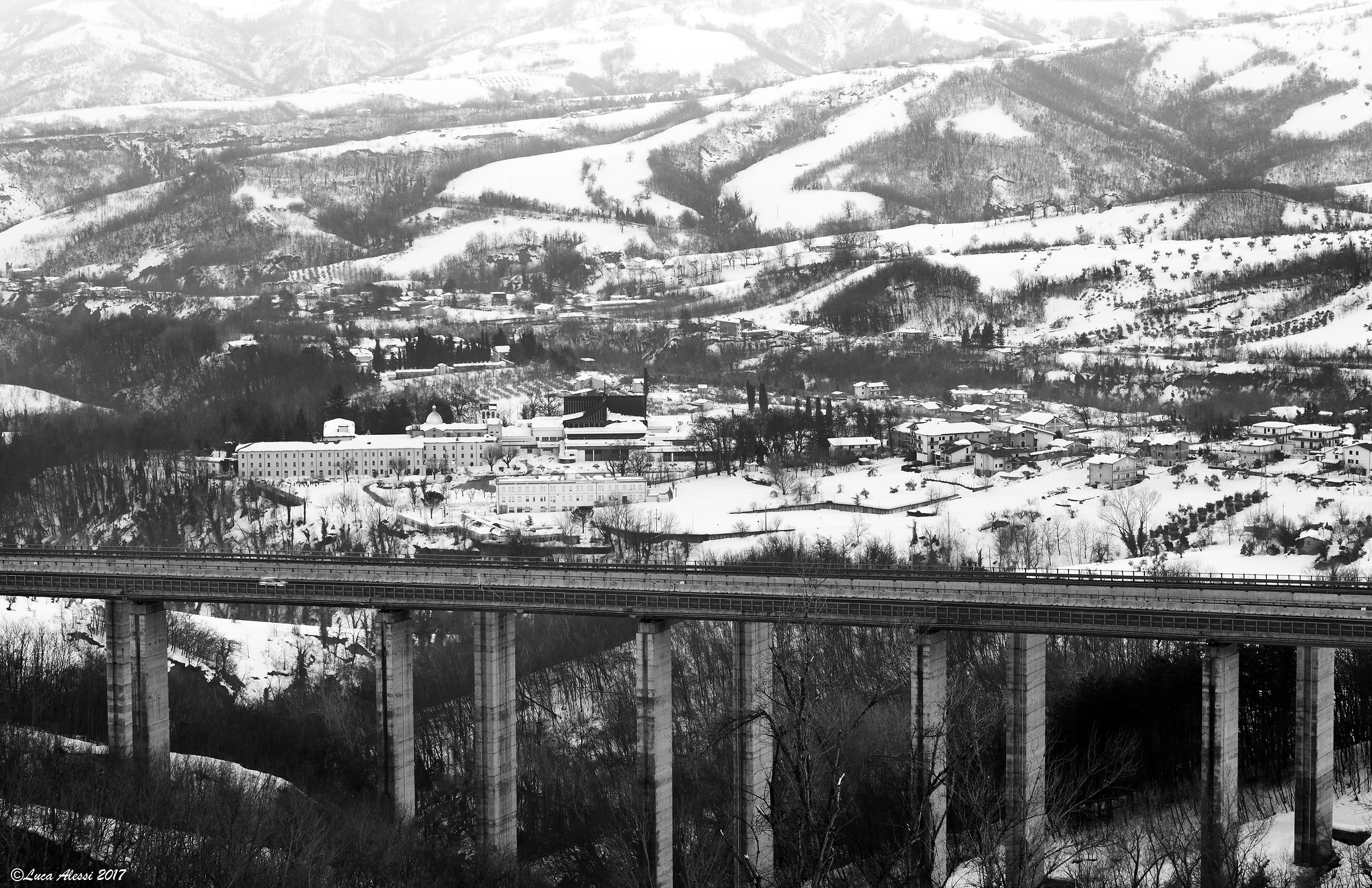 Santuario di San Gabriele e l'A24