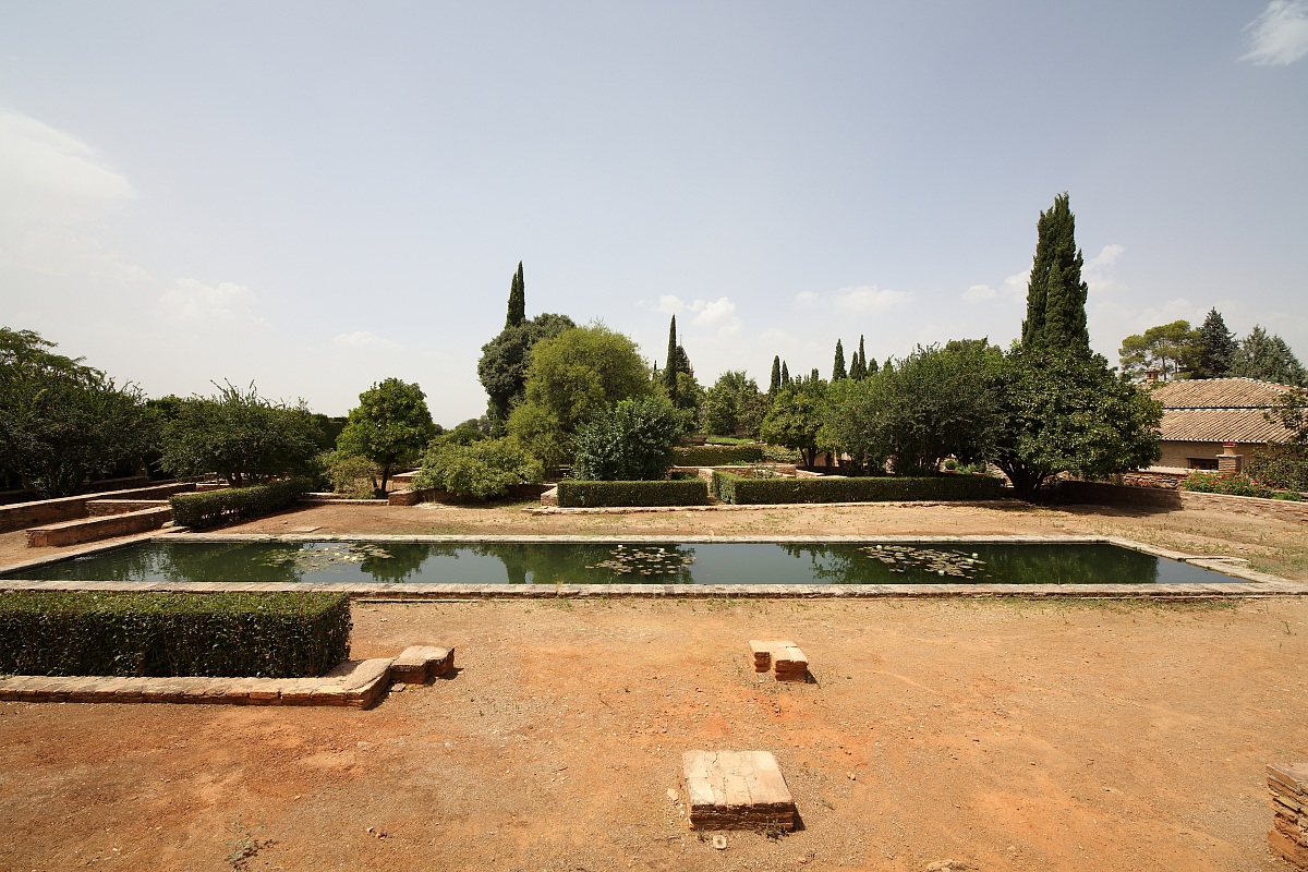Jardines del Partal in 'Alhambra - Granada - Spain