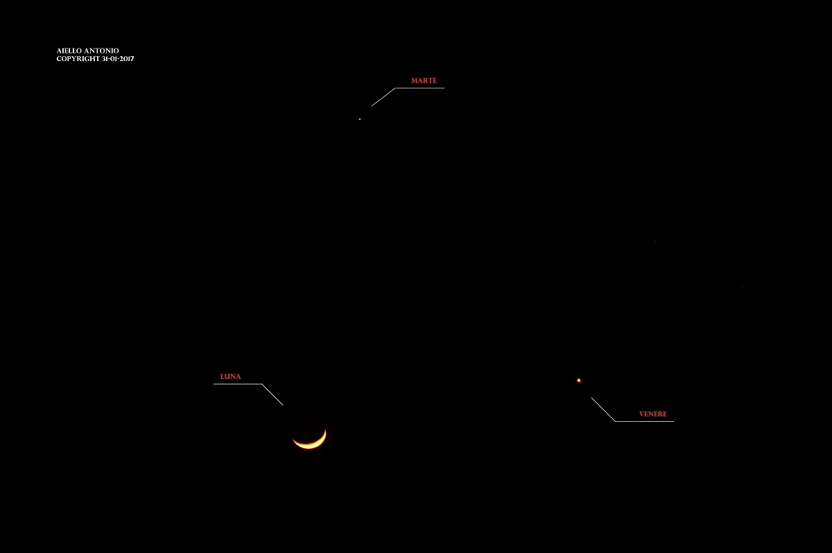Congiunzione Luna-Venere-Marte