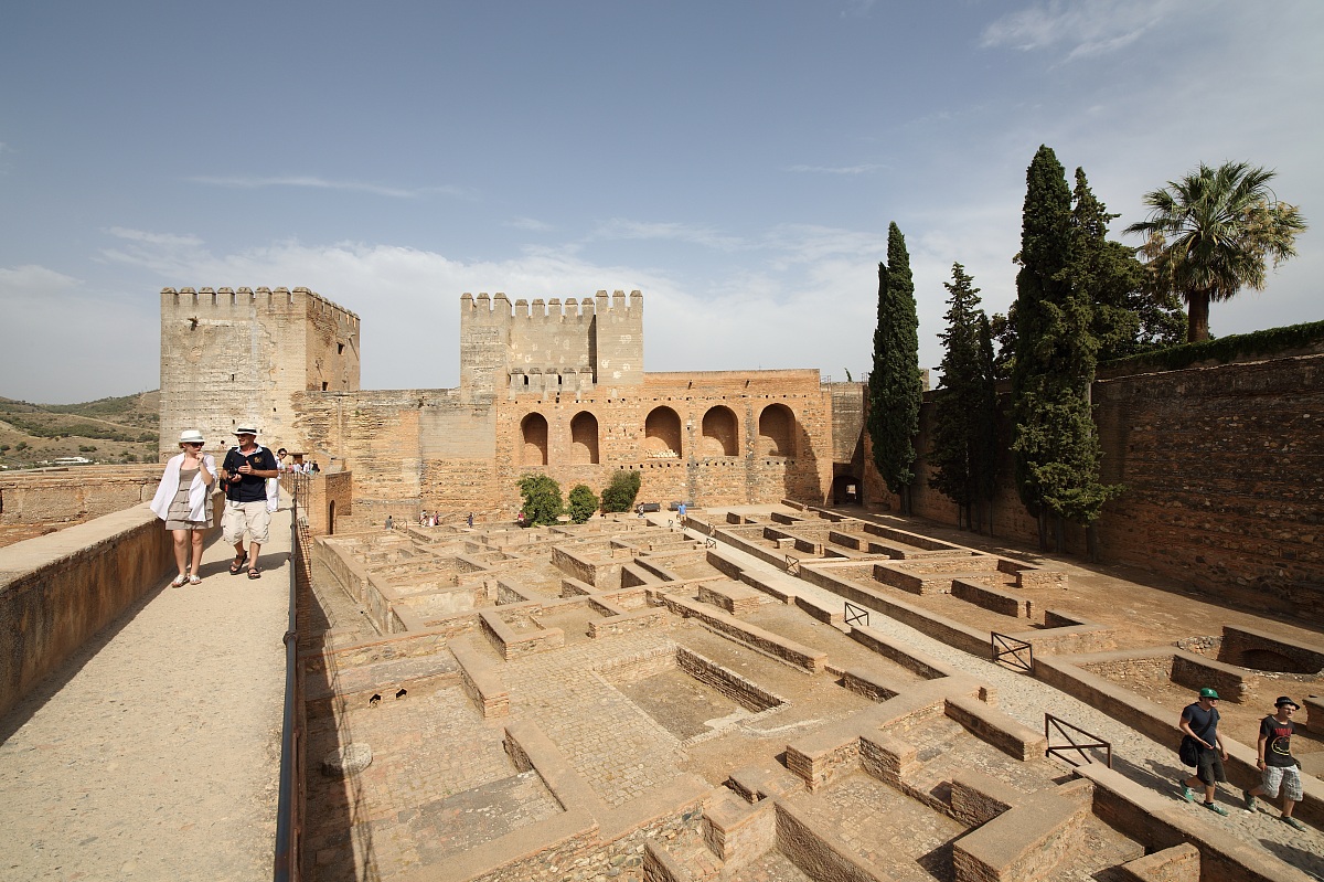 Fortress of the 'Alcazaba and Plaza de Armas