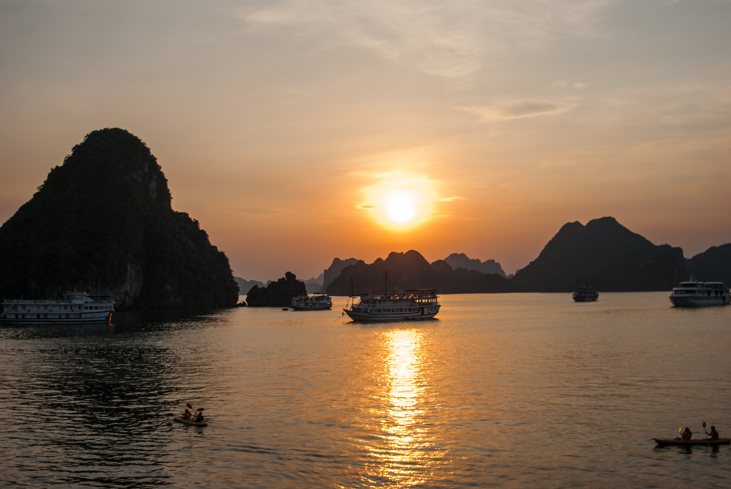 Halong sunset