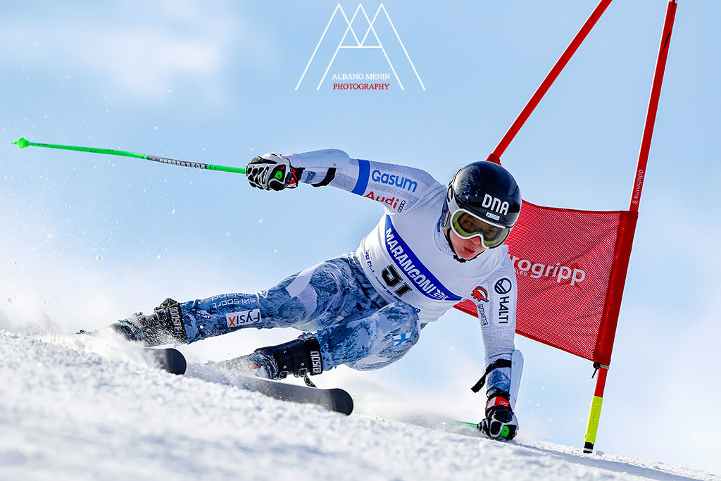 Giant slalom