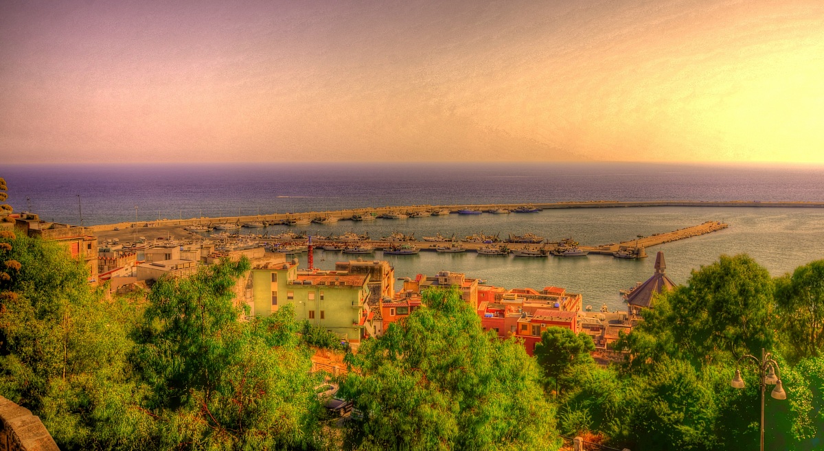 hdr. Sciacca panoramica del porto