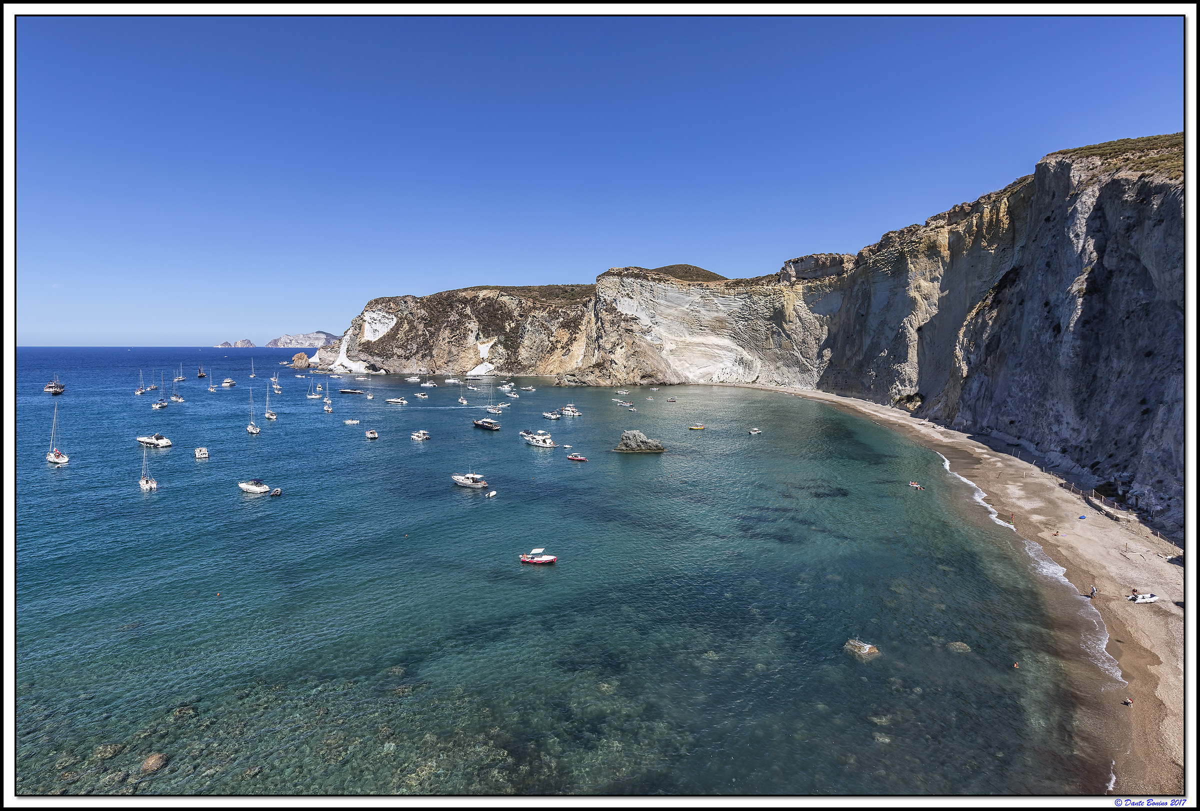 Chiaia di Luna in Ponza
