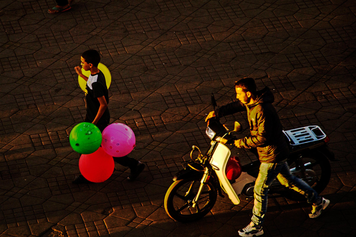 the seller of balloons