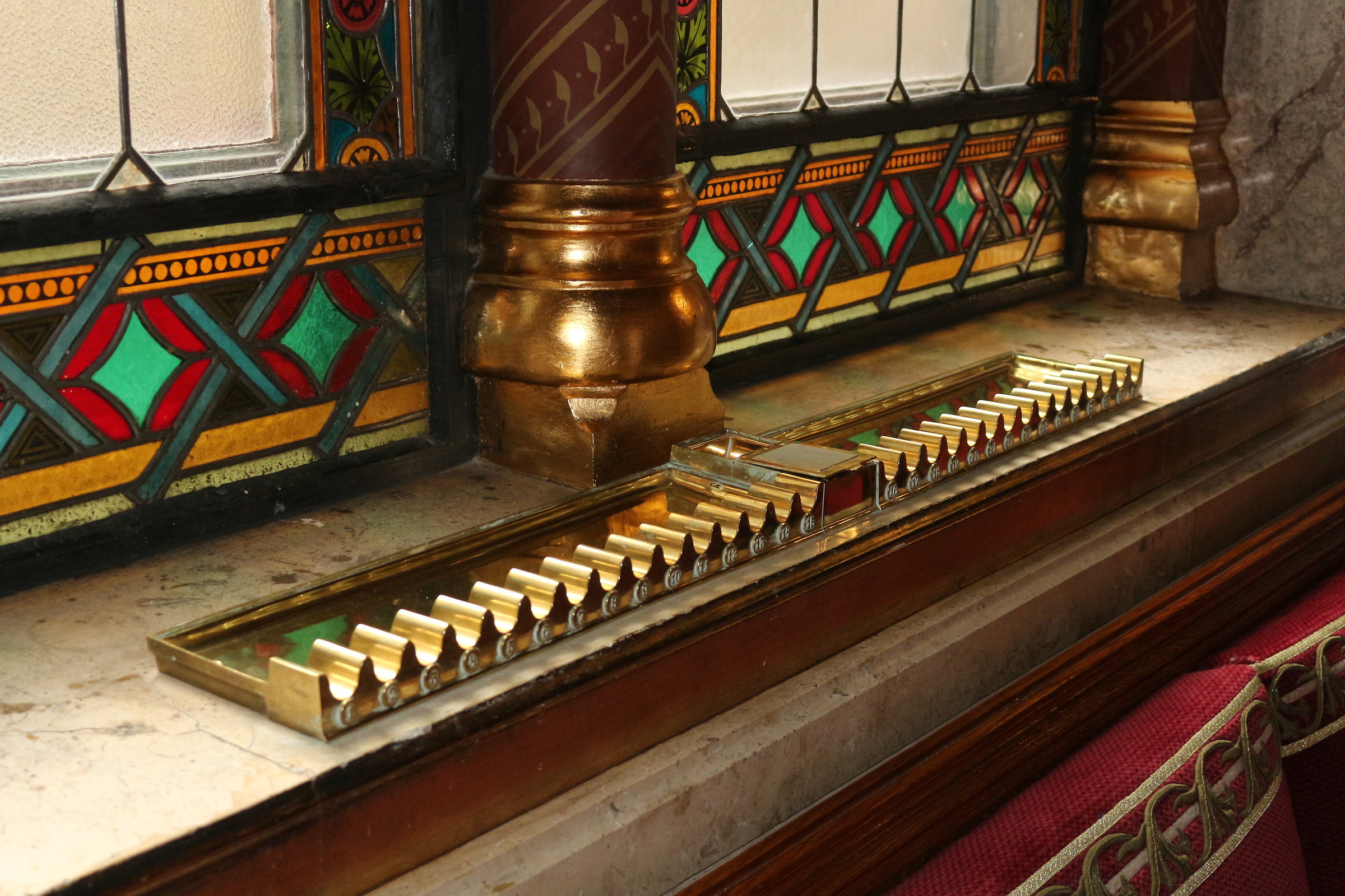 Humidor. the parliament building in Budapest.